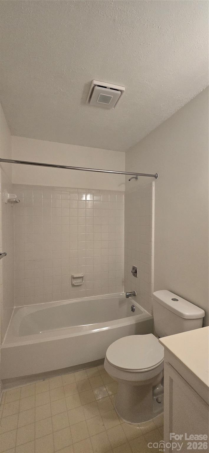 3001 Heathstead Place D Property Photo 16