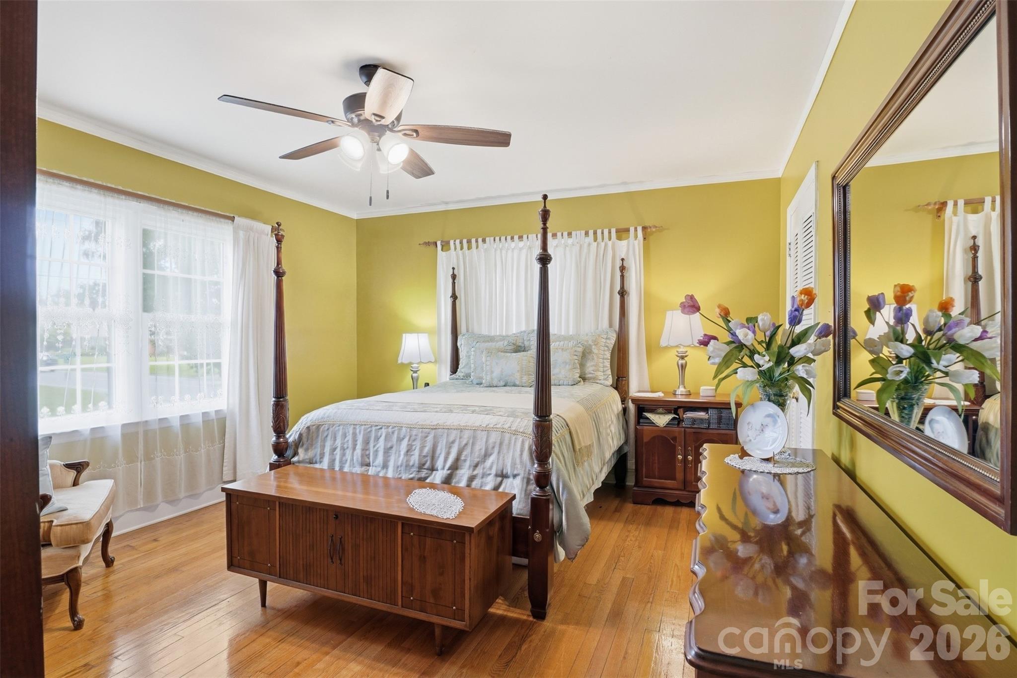 1287 Queensgate Street Property Photo 19