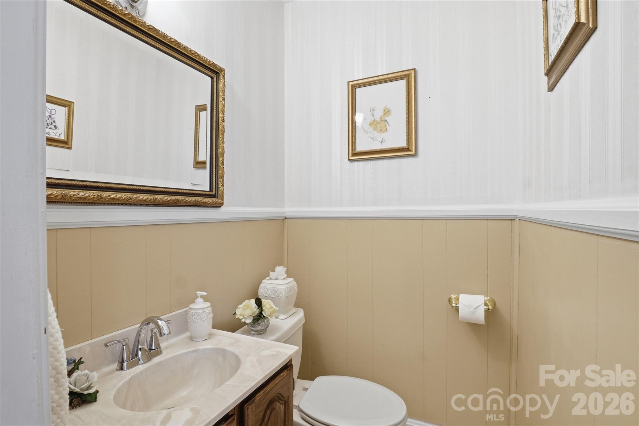 1287 Queensgate Street Property Photo 20
