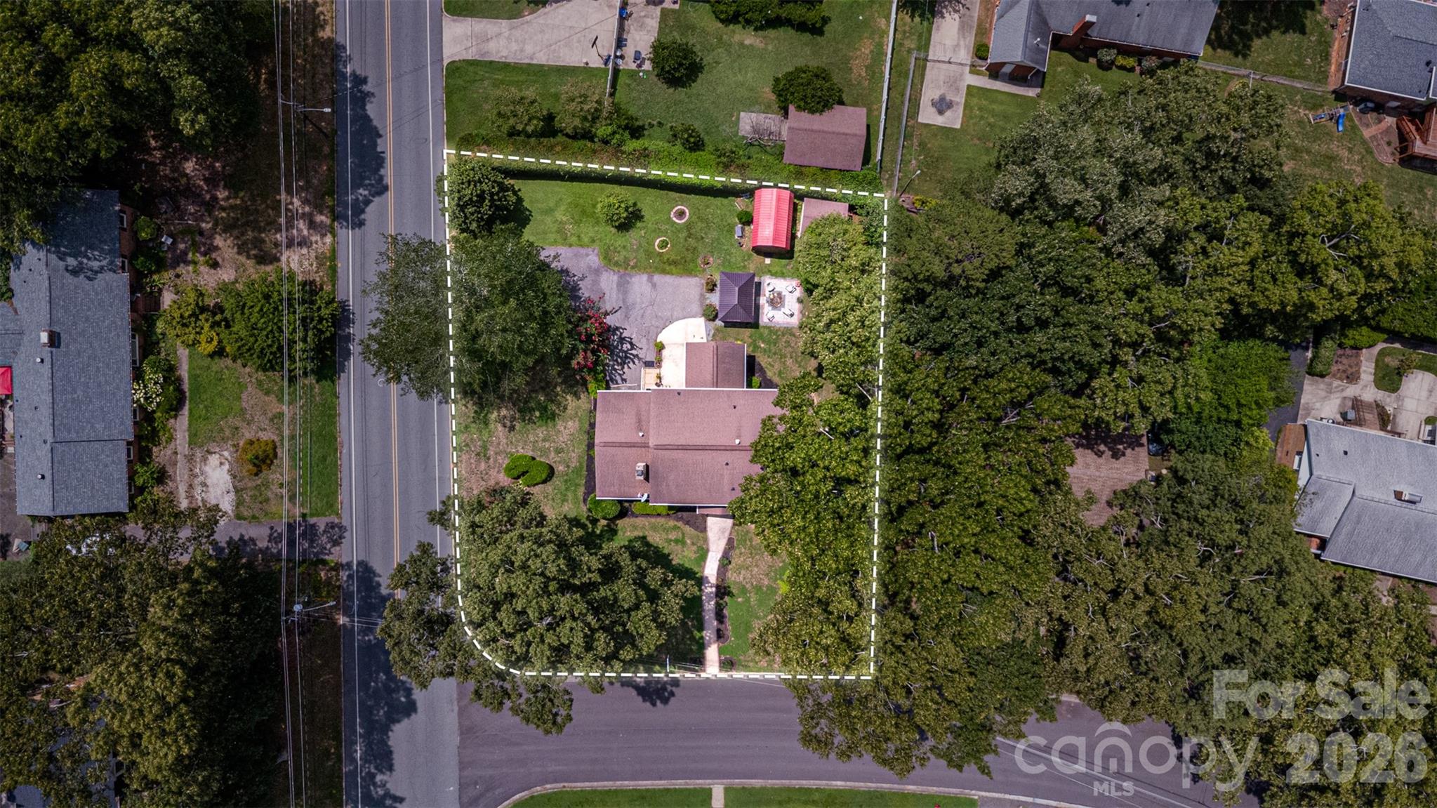 1287 Queensgate Street Property Photo 29