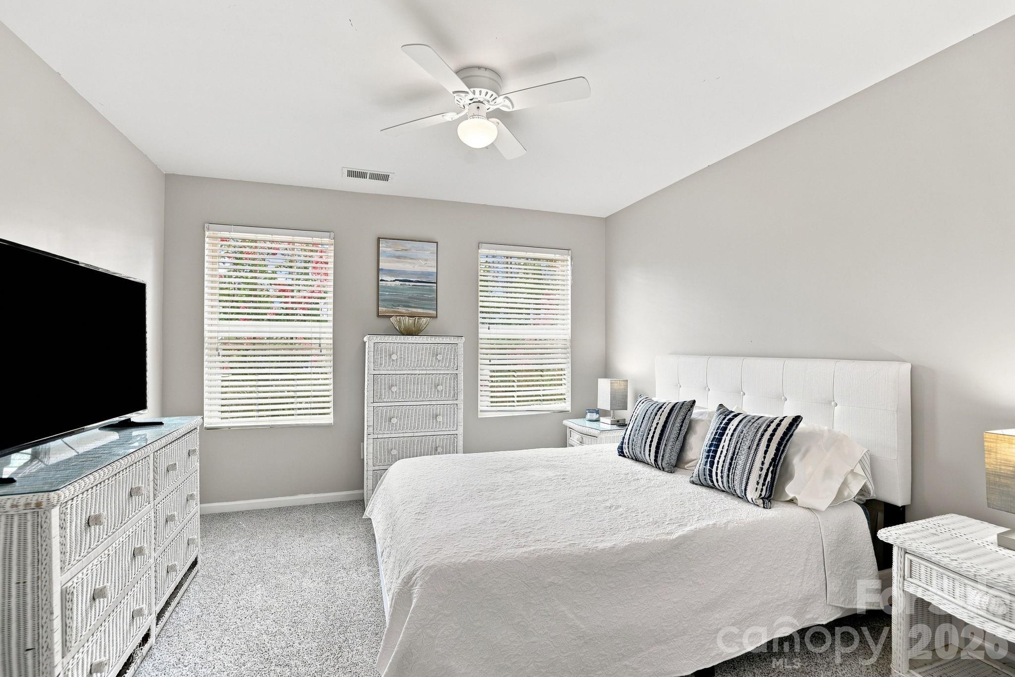 6027 Turkey Oak Lane Property Photo 13