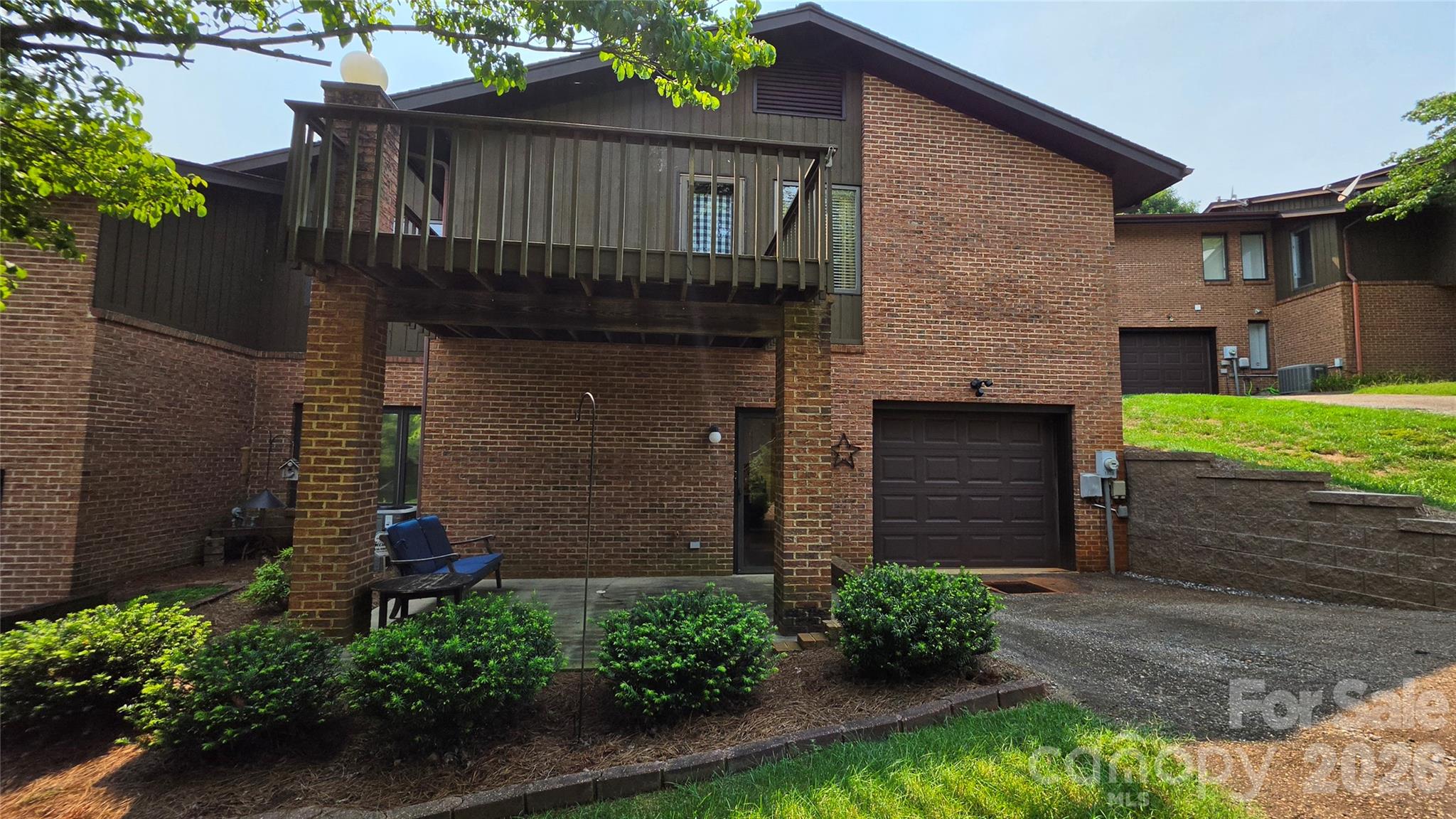 1328 Radio Road Property Photo 4