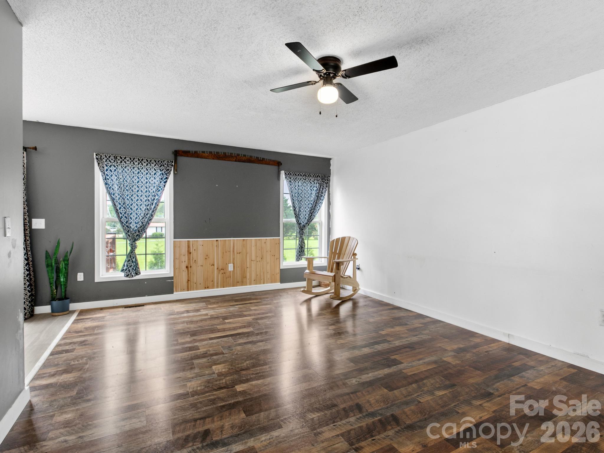 11 Cathy Court Property Photo 7