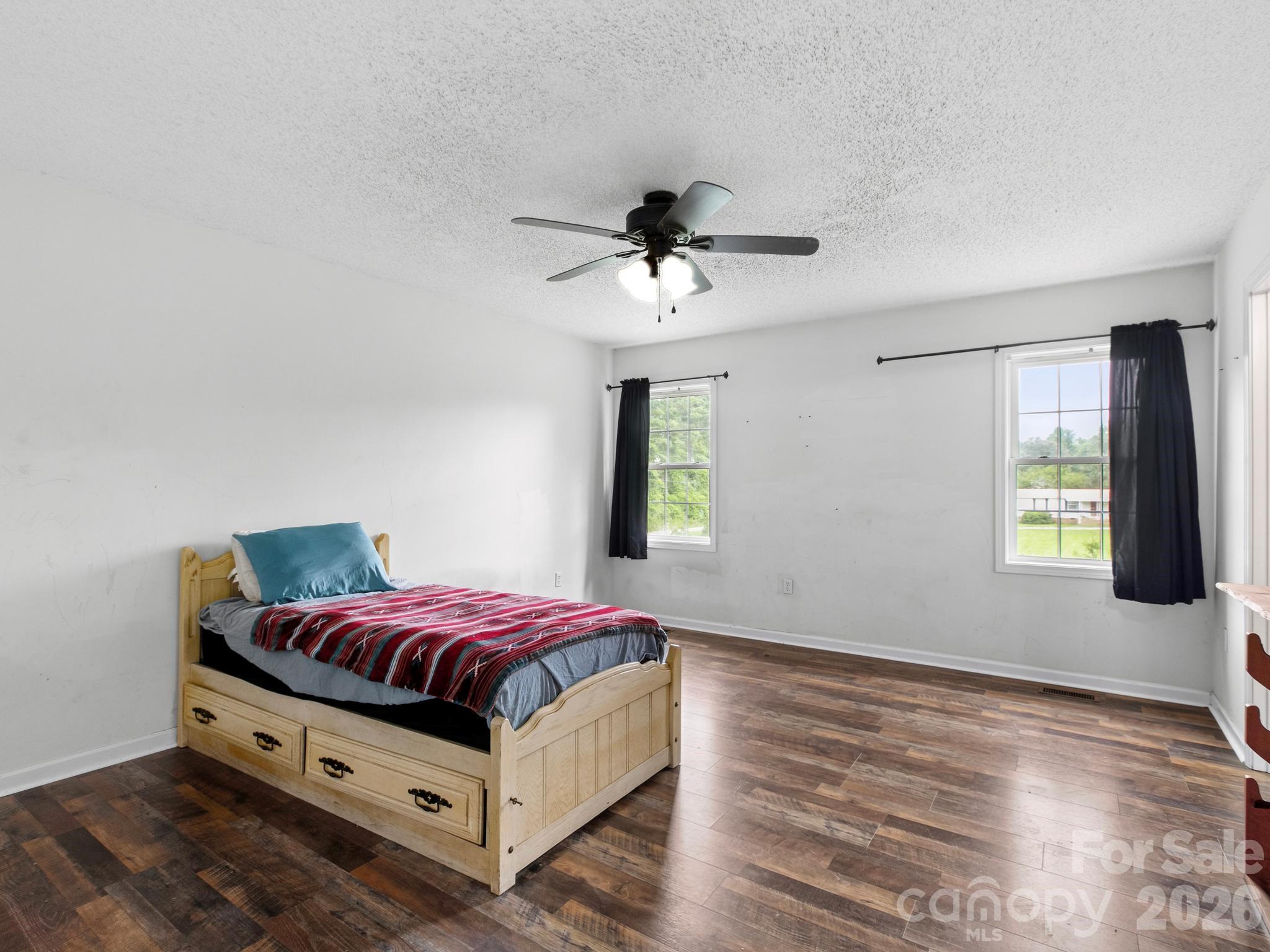 11 Cathy Court Property Photo 17