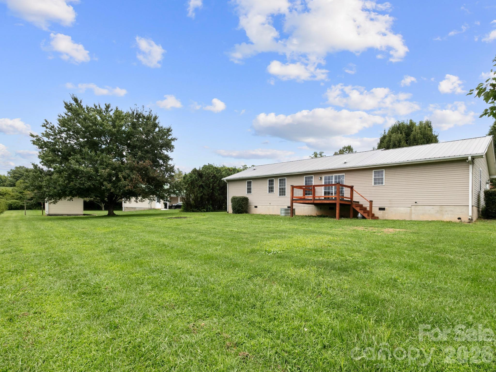 11 Cathy Court Property Photo 27
