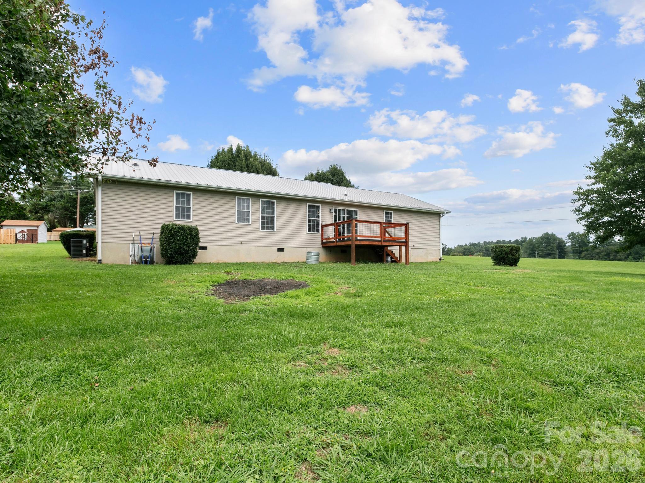 11 Cathy Court Property Photo 28