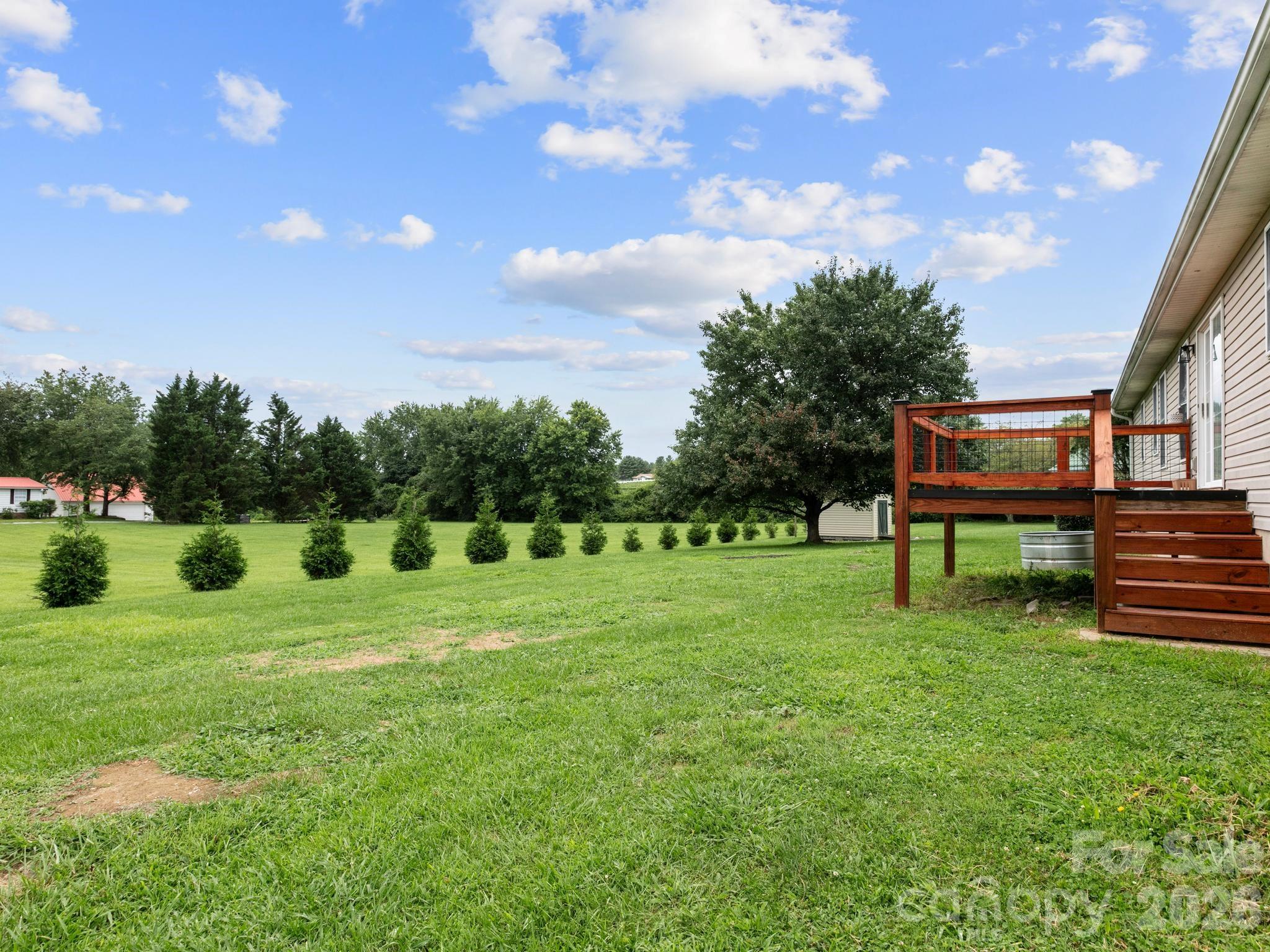 11 Cathy Court Property Photo 30