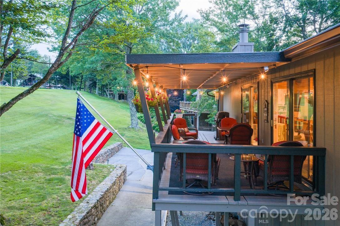 107 Grassy Gap Loop Road Property Photo 16
