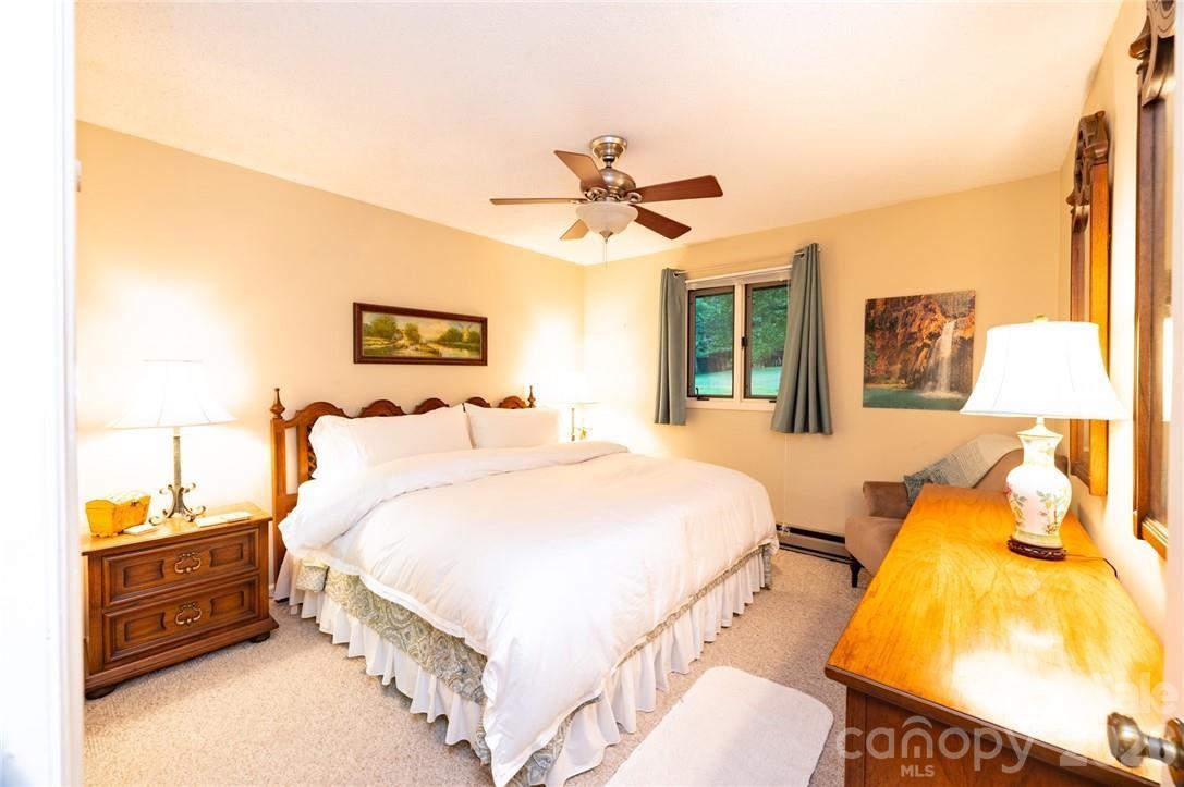 107 Grassy Gap Loop Road Property Photo 27