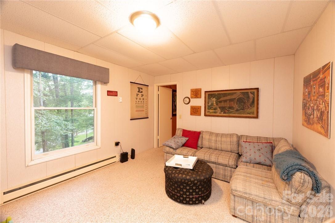107 Grassy Gap Loop Road Property Photo 30