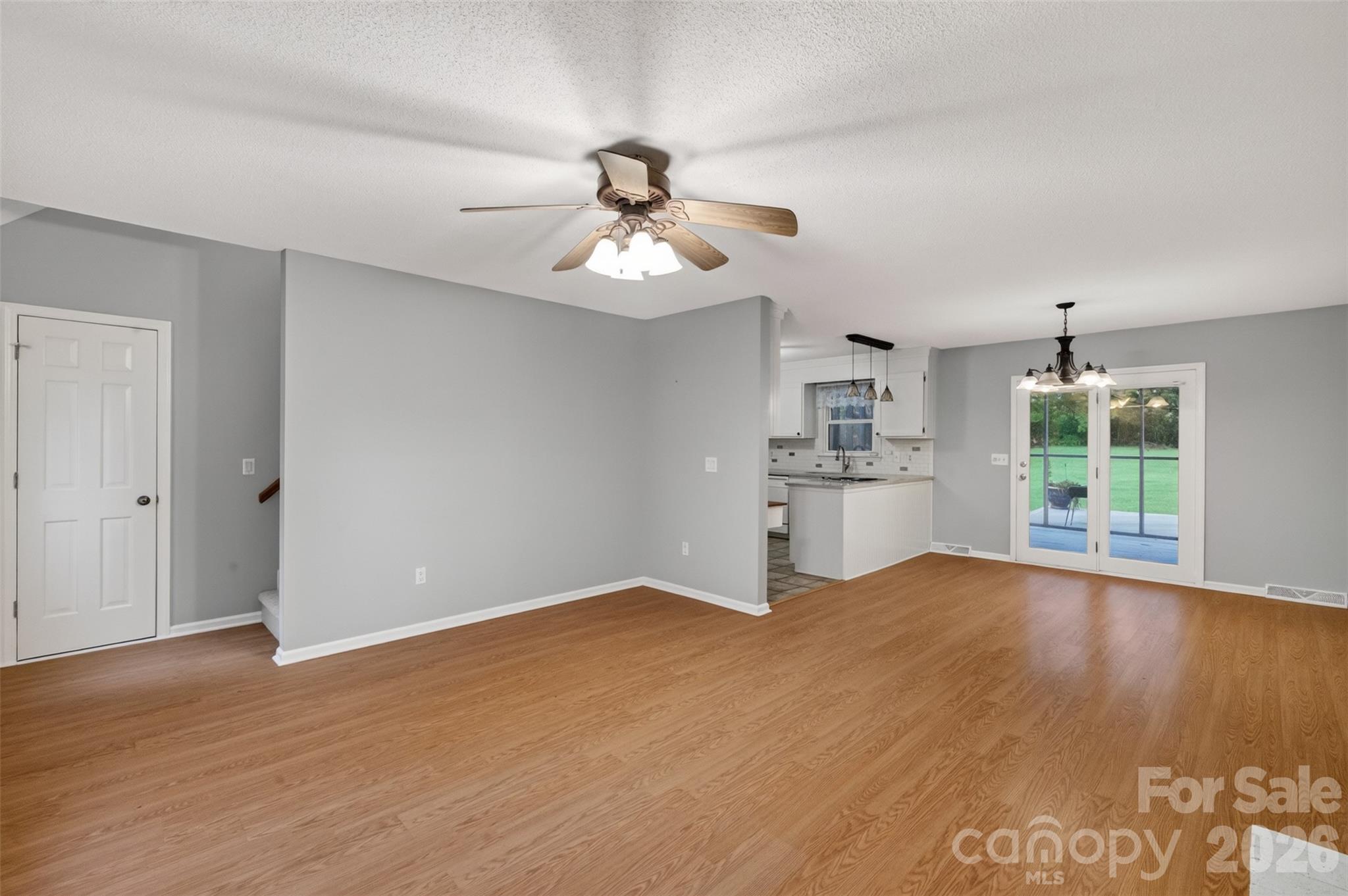3550 Farm Lake Drive Property Photo 15