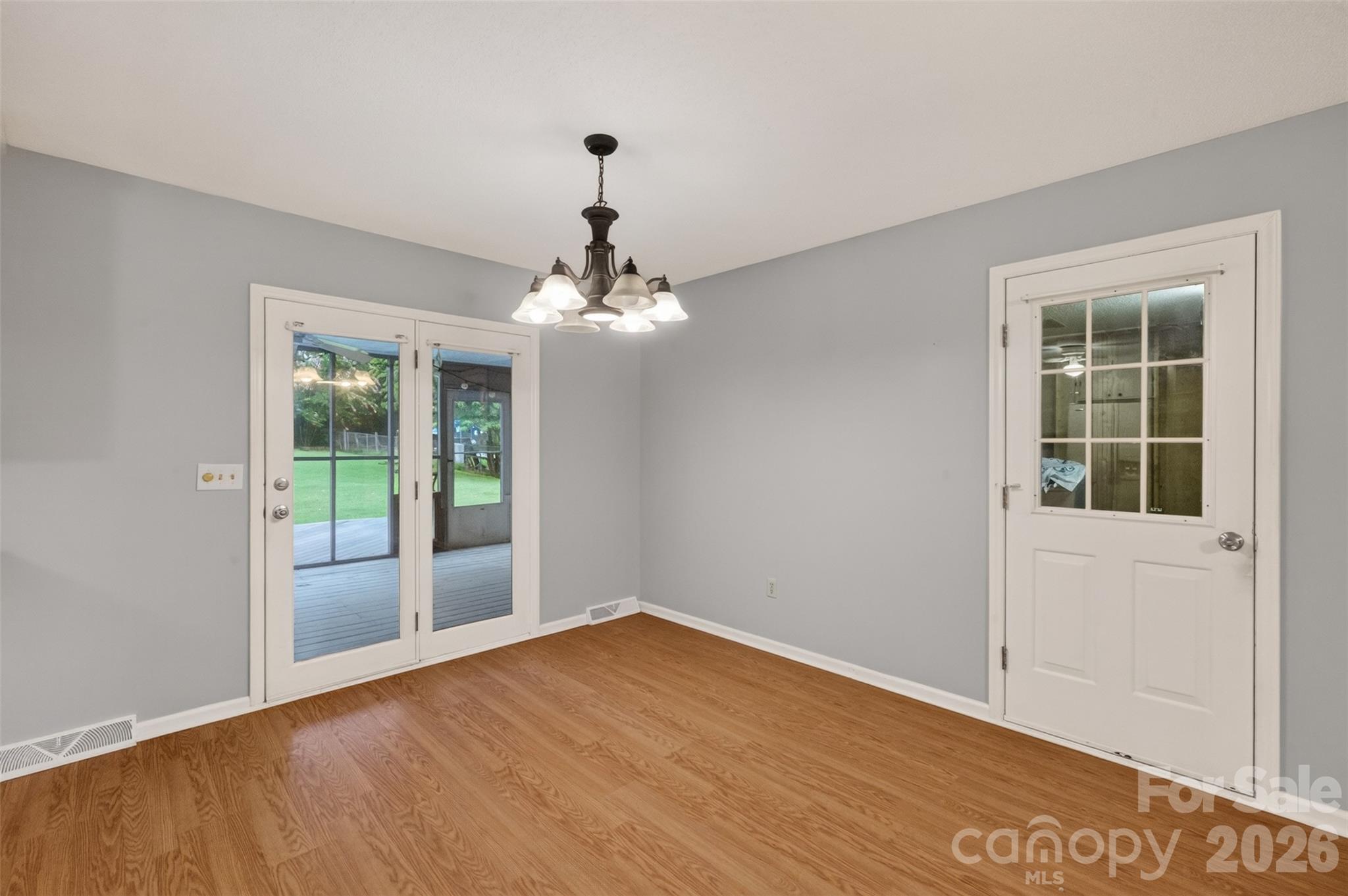 3550 Farm Lake Drive Property Photo 18