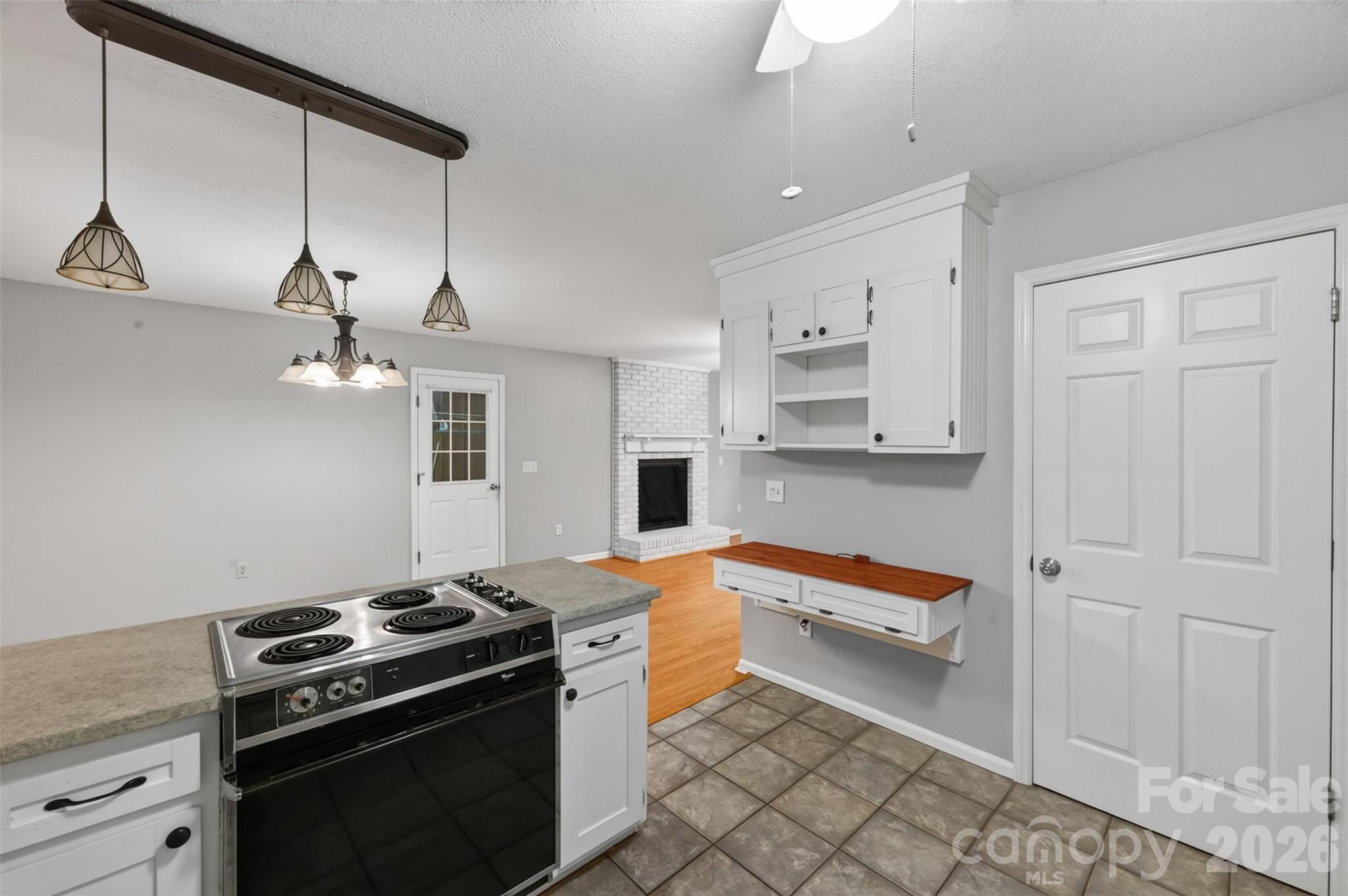 3550 Farm Lake Drive Property Photo 21