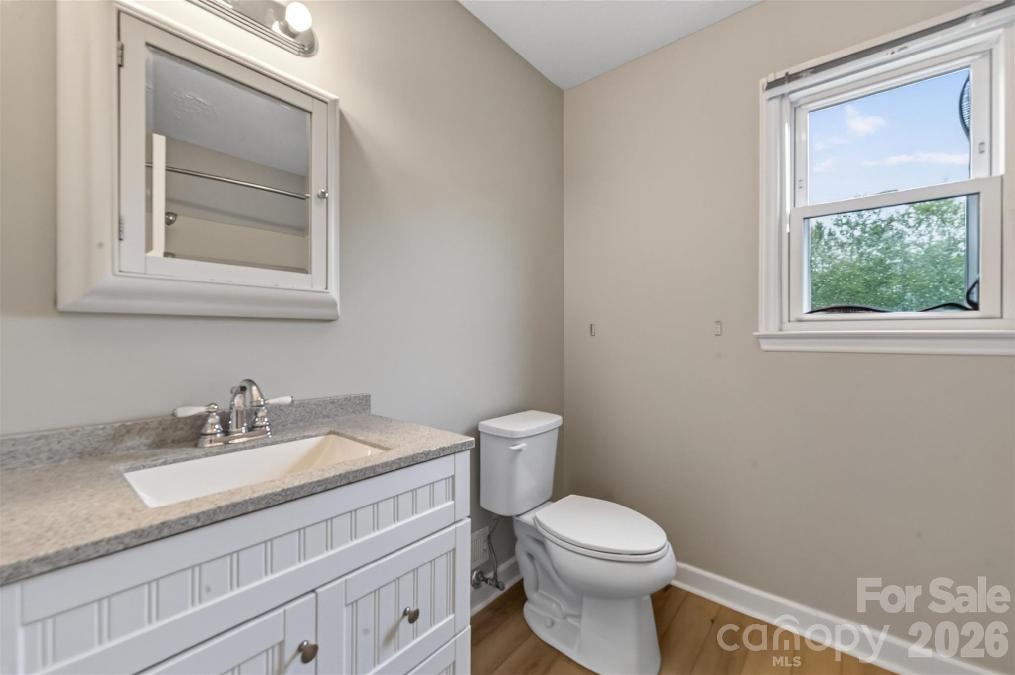 3550 Farm Lake Drive Property Photo 33