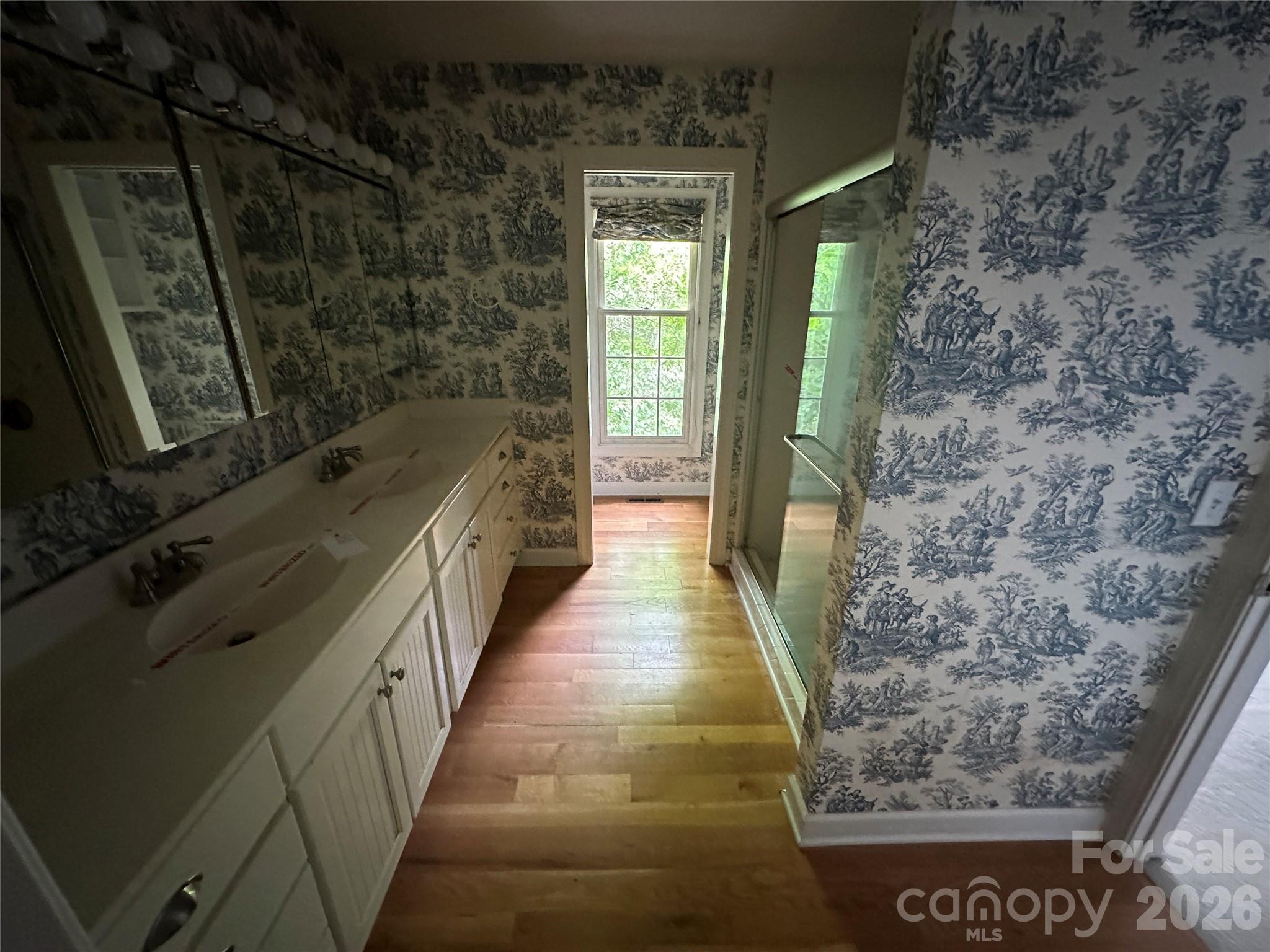 880 W Rochester Drive Property Photo 15