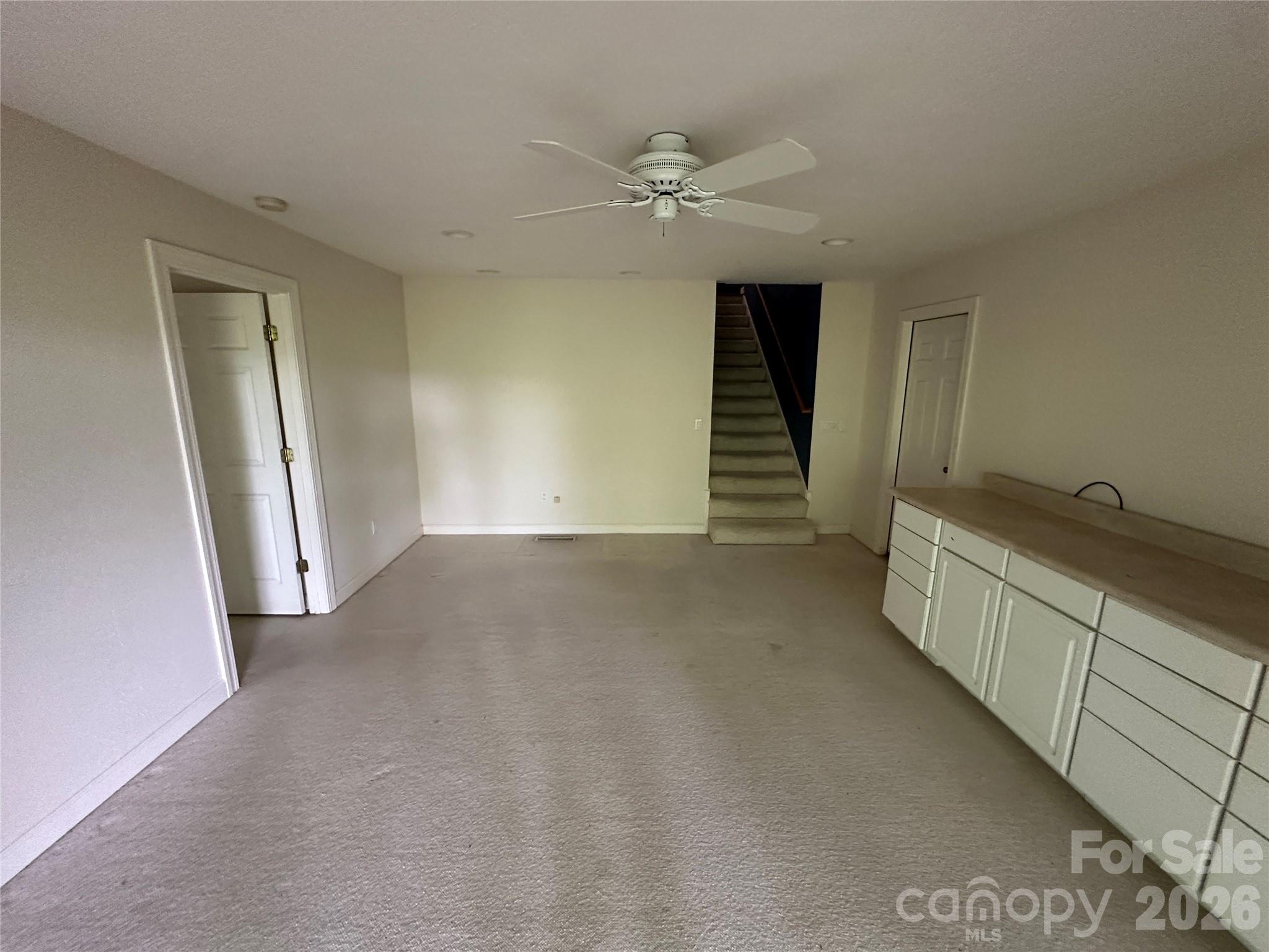 880 W Rochester Drive Property Photo 20