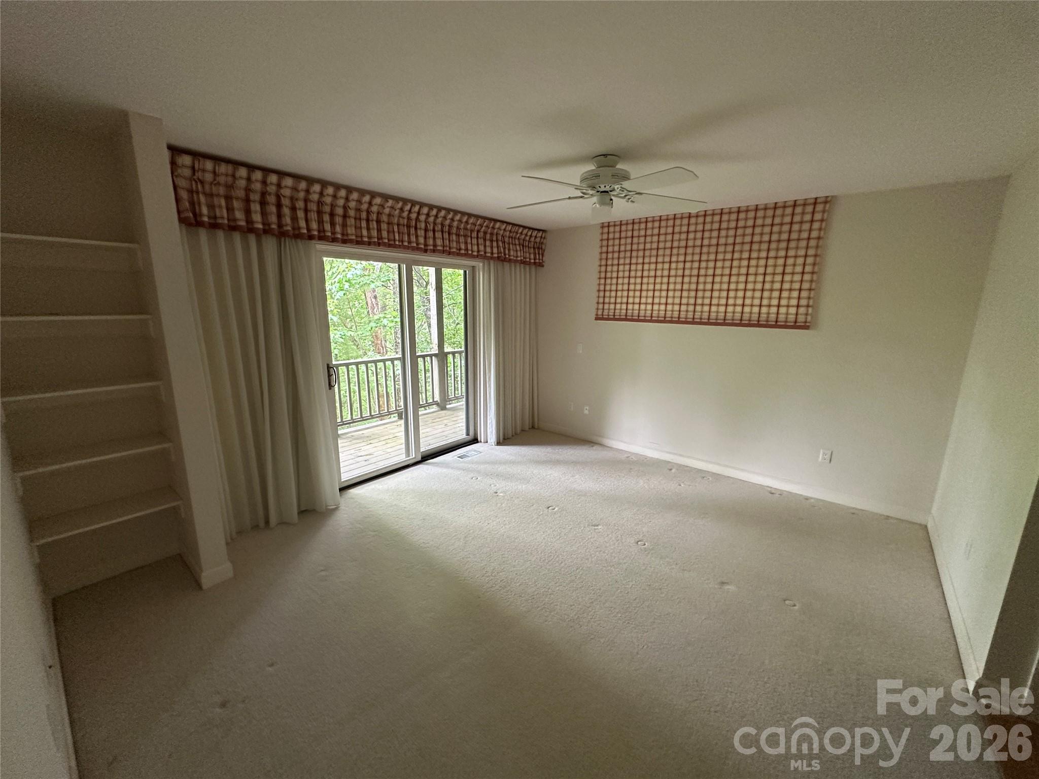 880 W Rochester Drive Property Photo 21