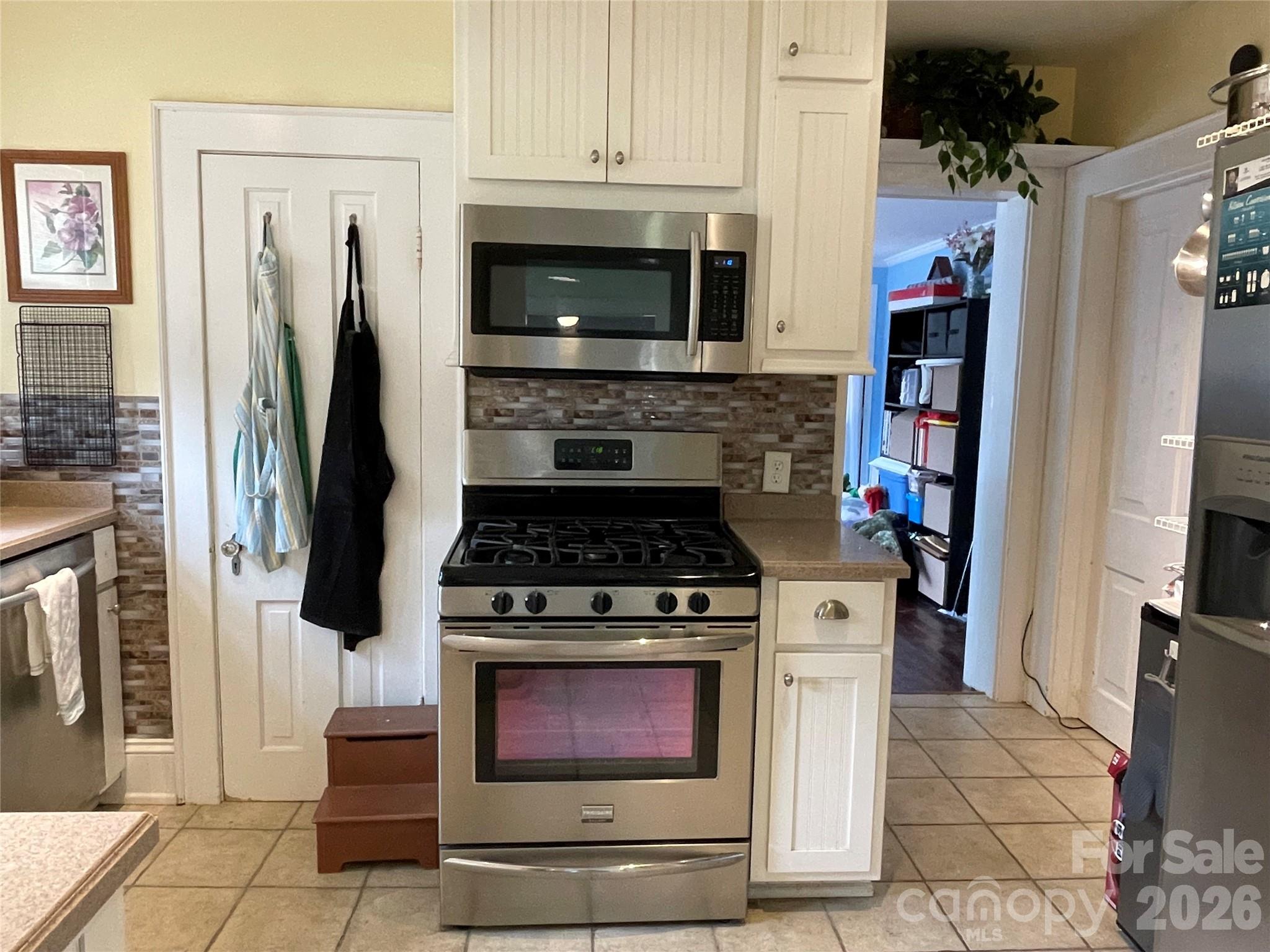 449 Spring Street Property Photo 8