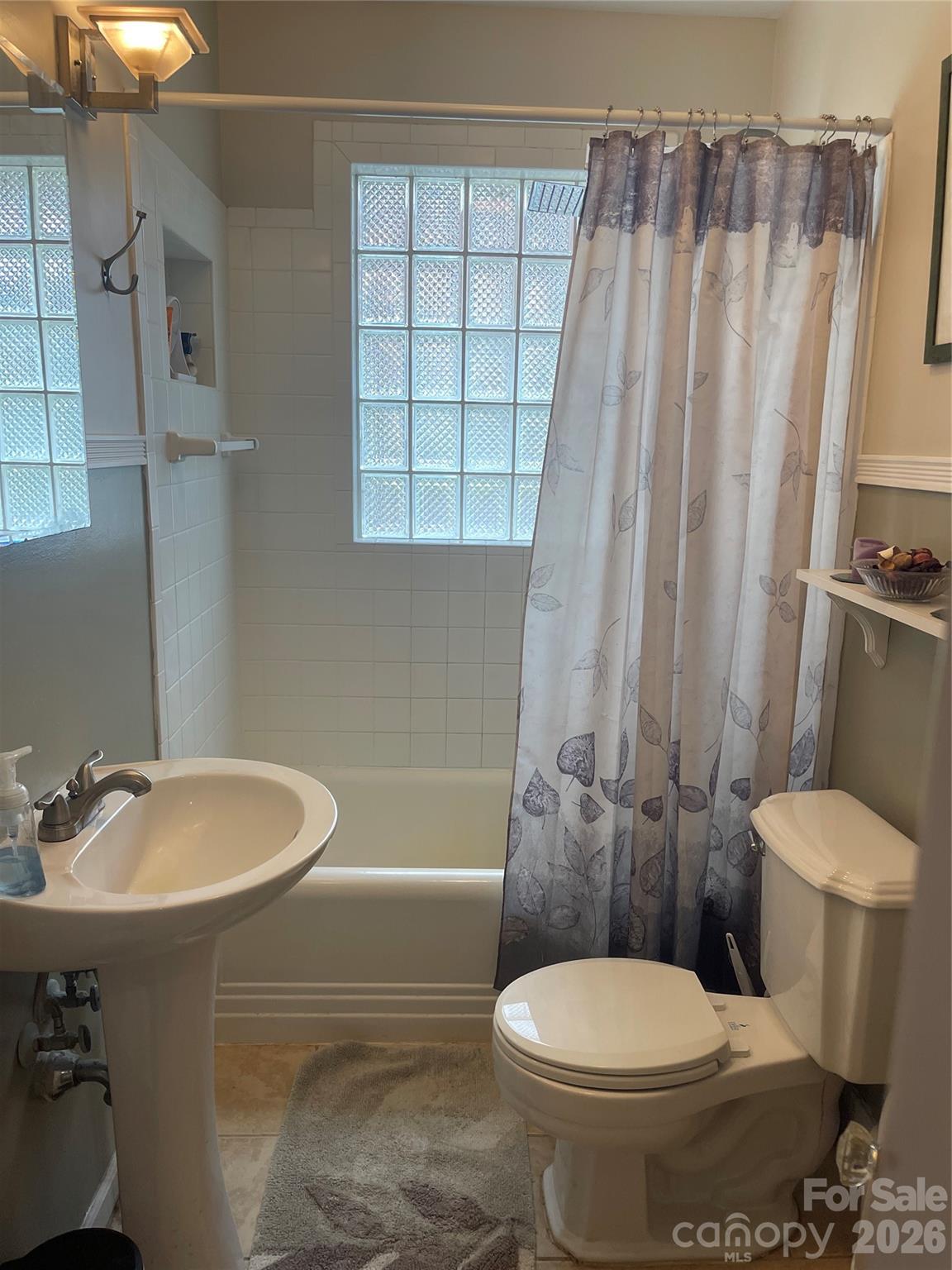 449 Spring Street Property Photo 14