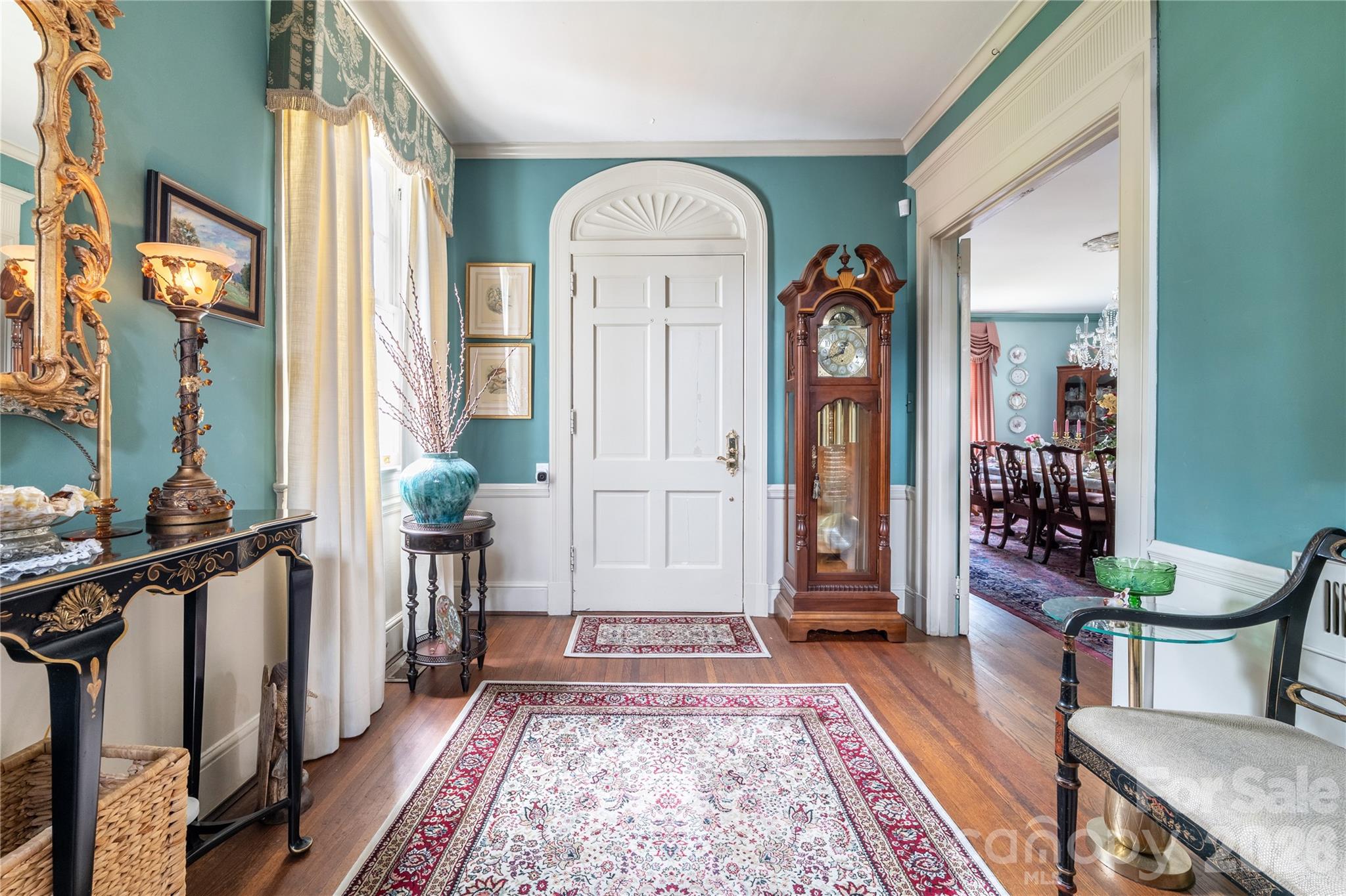 236 Confederate Avenue Property Photo 6