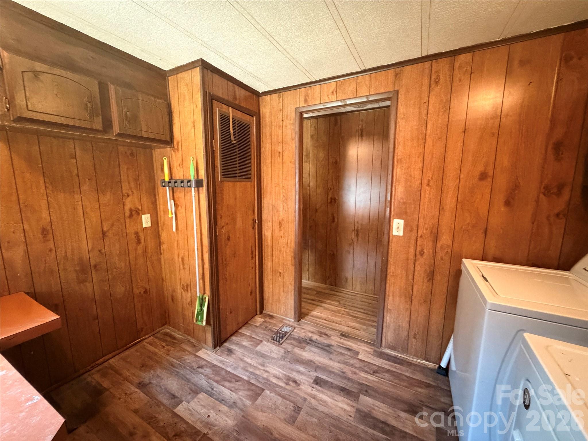 2946 Blacksburg Road Property Photo 17