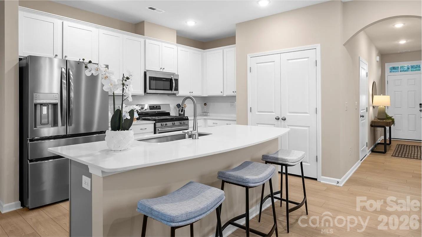 1240 Nighthawk Way 307 Property Photo 1