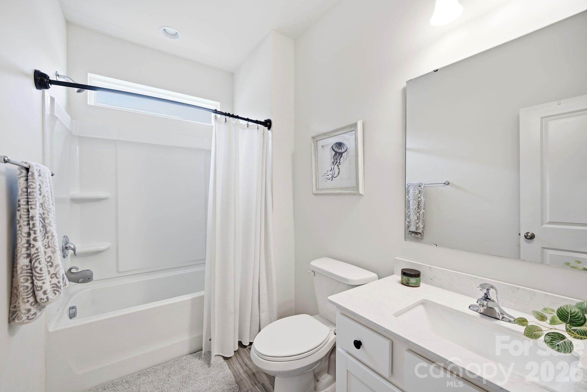 6260 Swanport Road Property Photo 14
