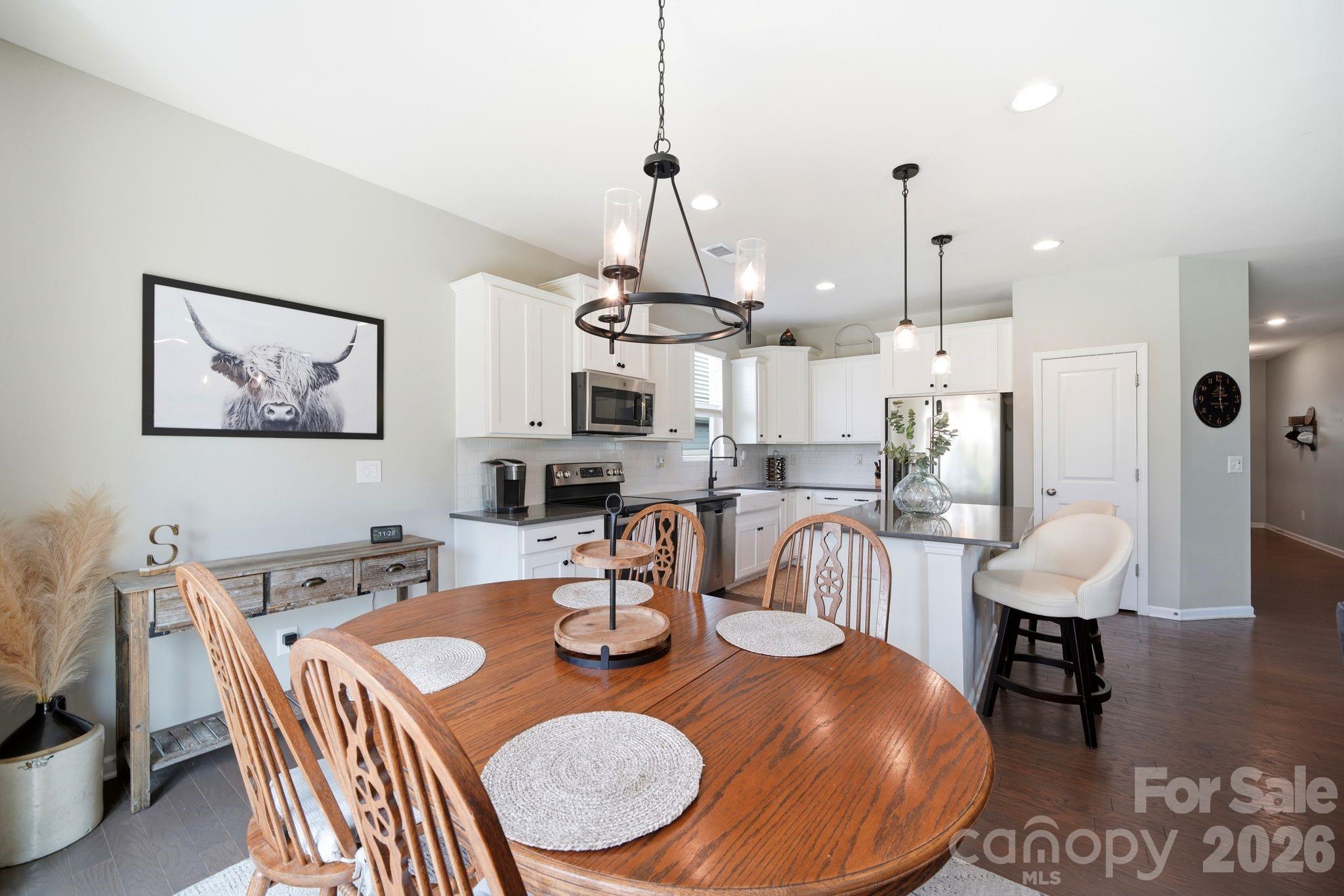 6260 Swanport Road Property Photo 29