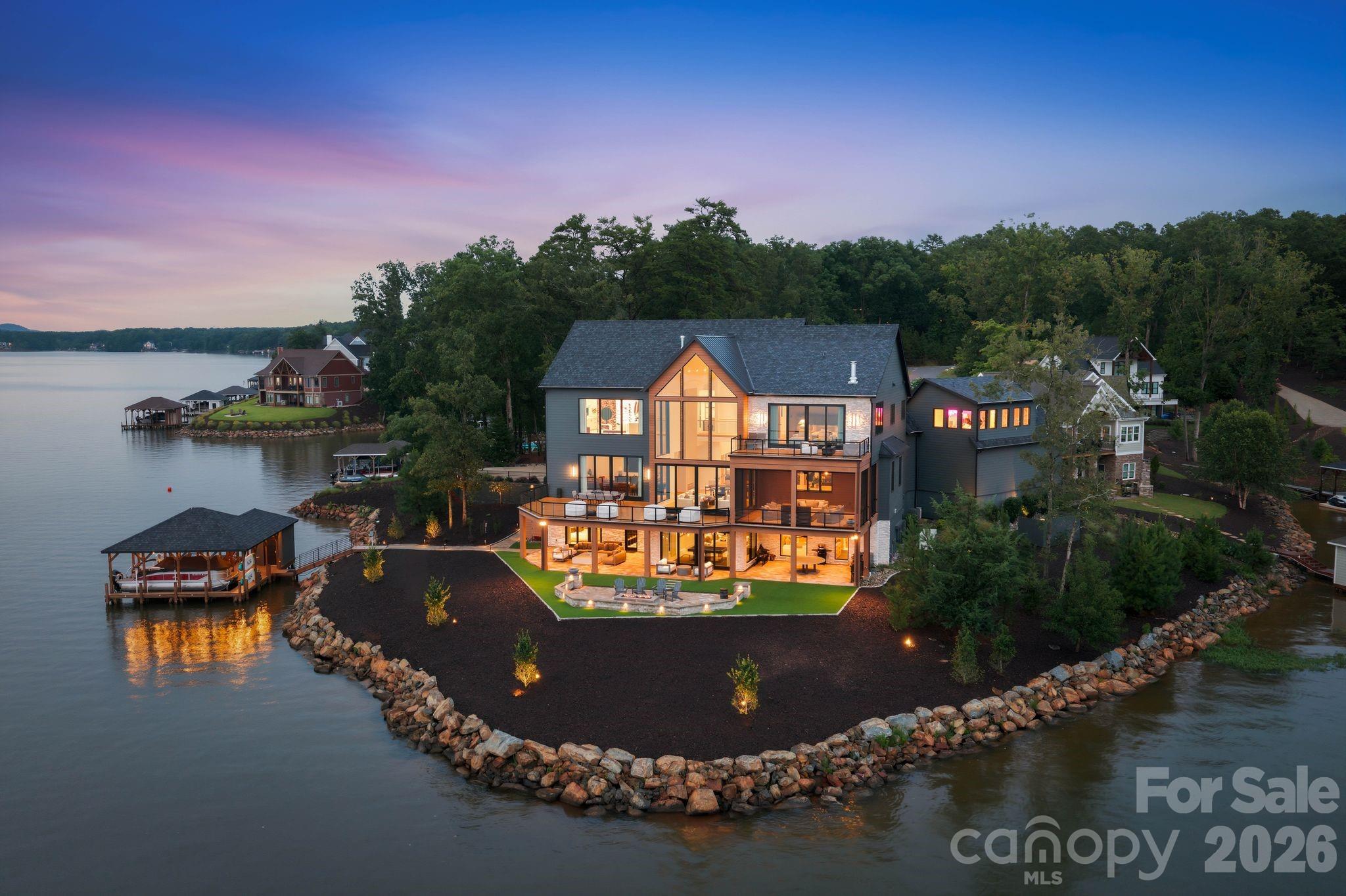 123 Cove Point Property Photo 1