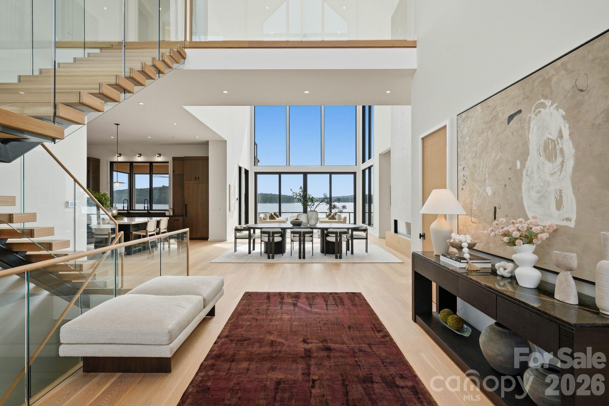 123 Cove Point Property Photo 4