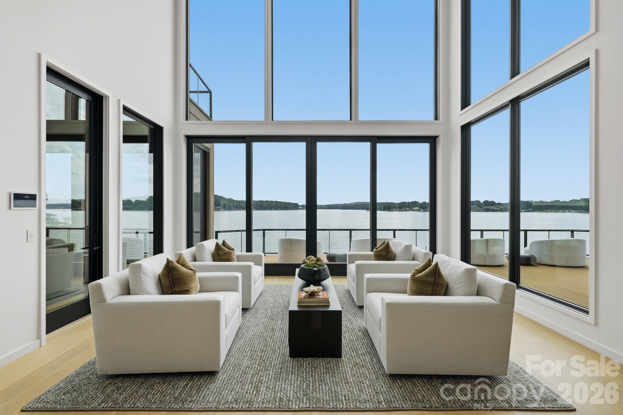 123 Cove Point Property Photo 6