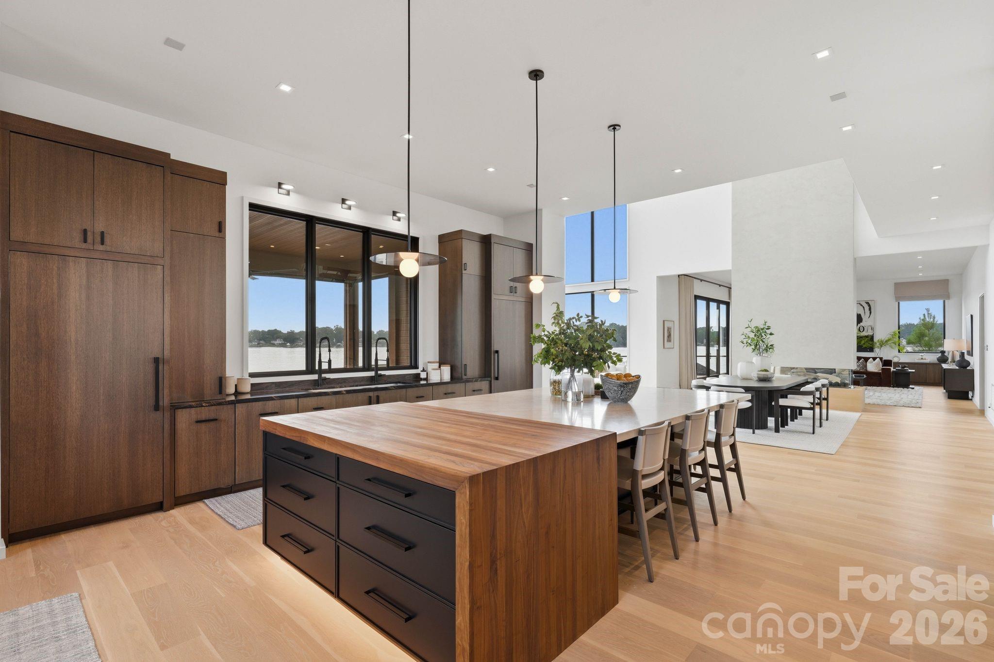 123 Cove Point Property Photo 11