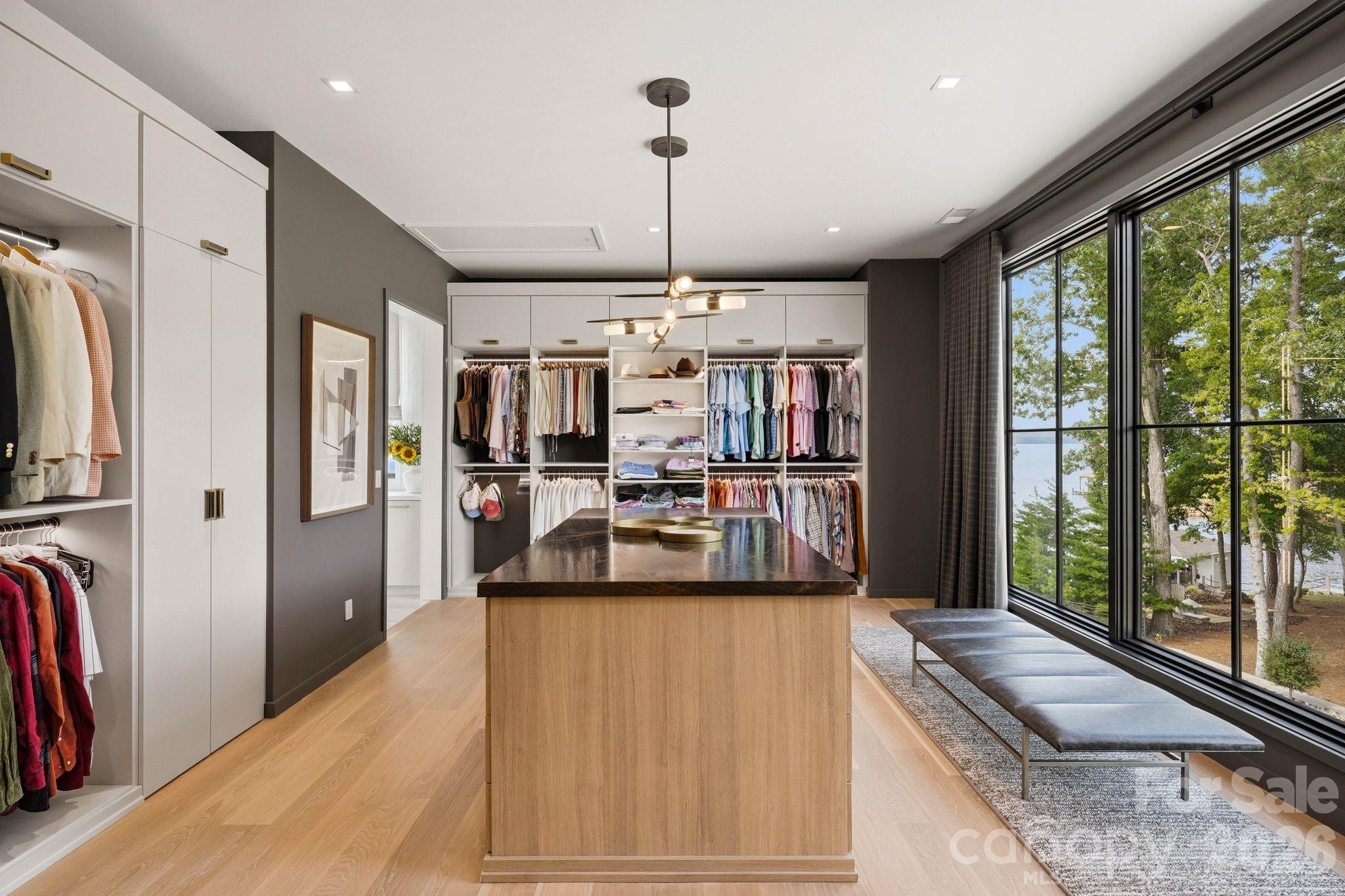 123 Cove Point Property Photo 29