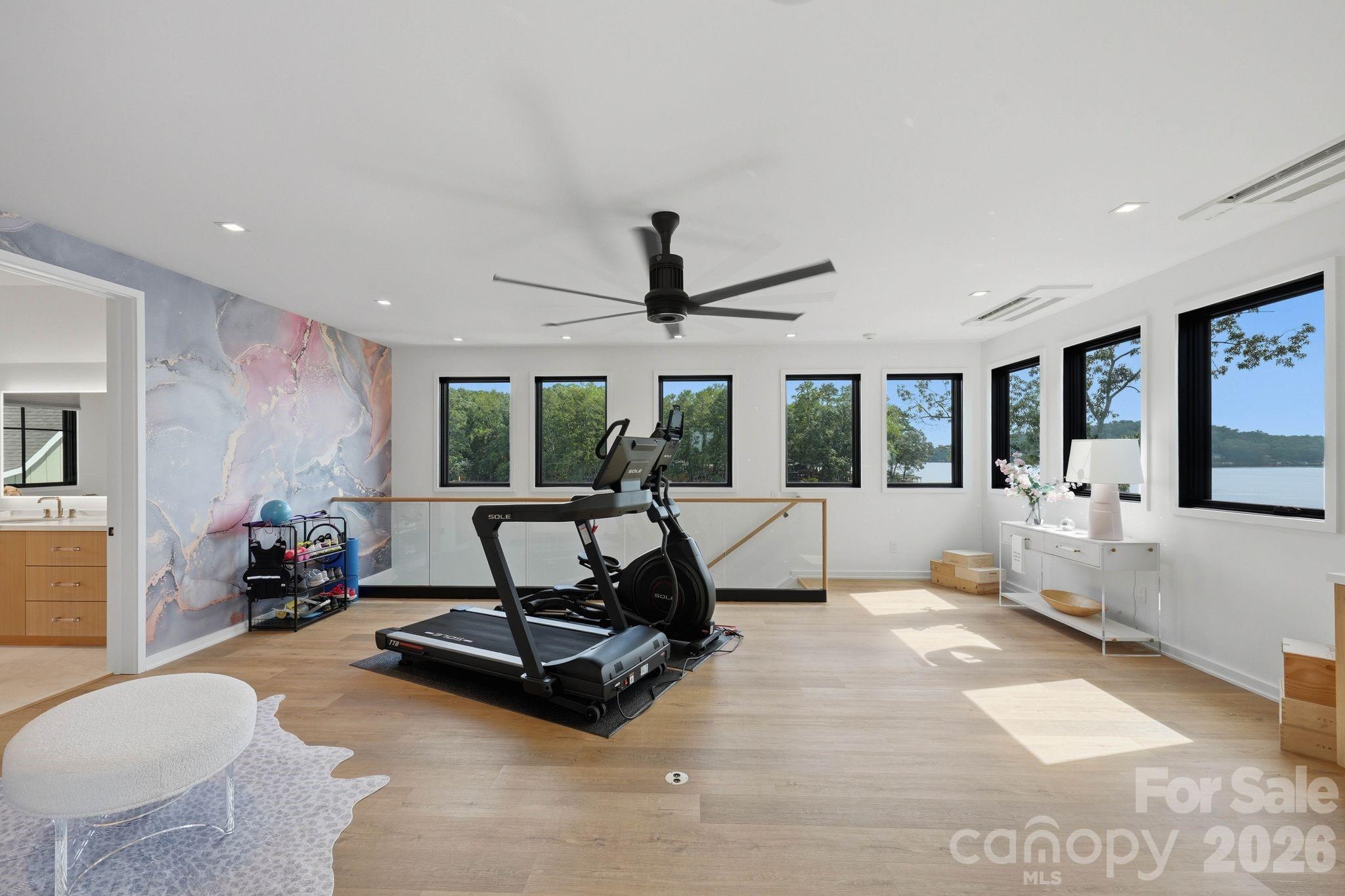 123 Cove Point Property Photo 41