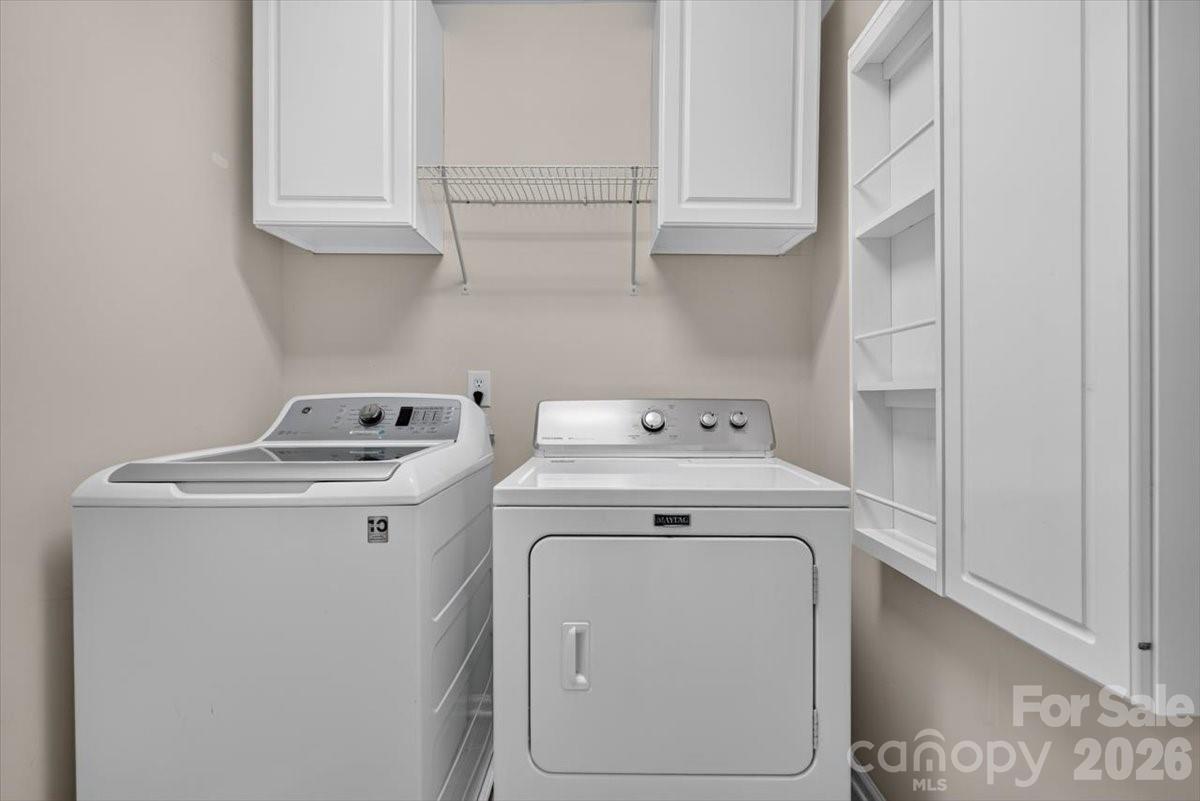 691 Goldflower Drive Property Photo 32