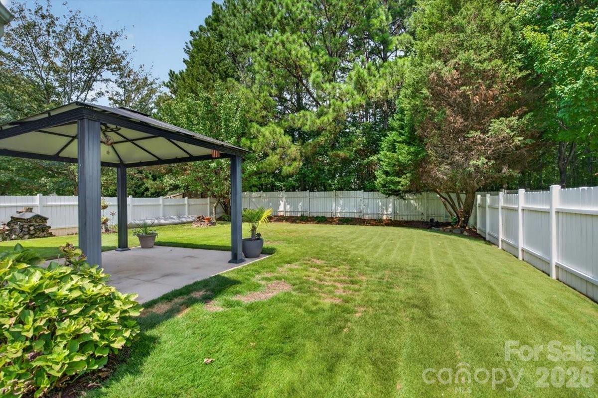 691 Goldflower Drive Property Photo 33