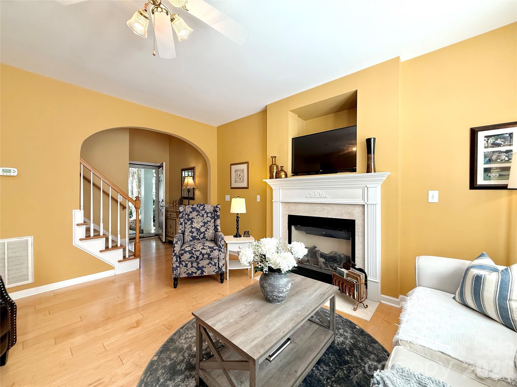 9610 Corbett Square Lane Property Photo 10