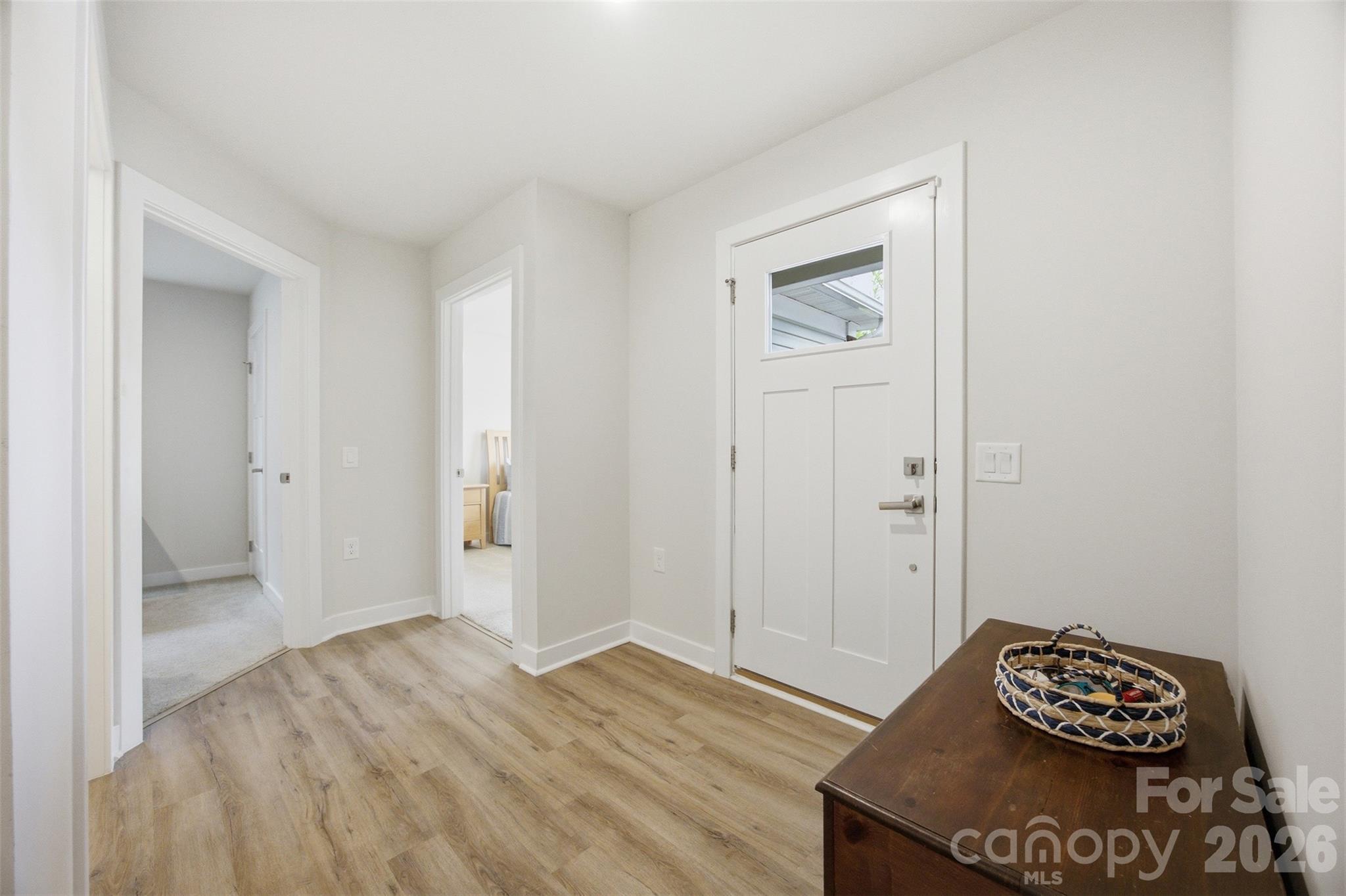 4104 Mackinnon Drive Property Photo 5