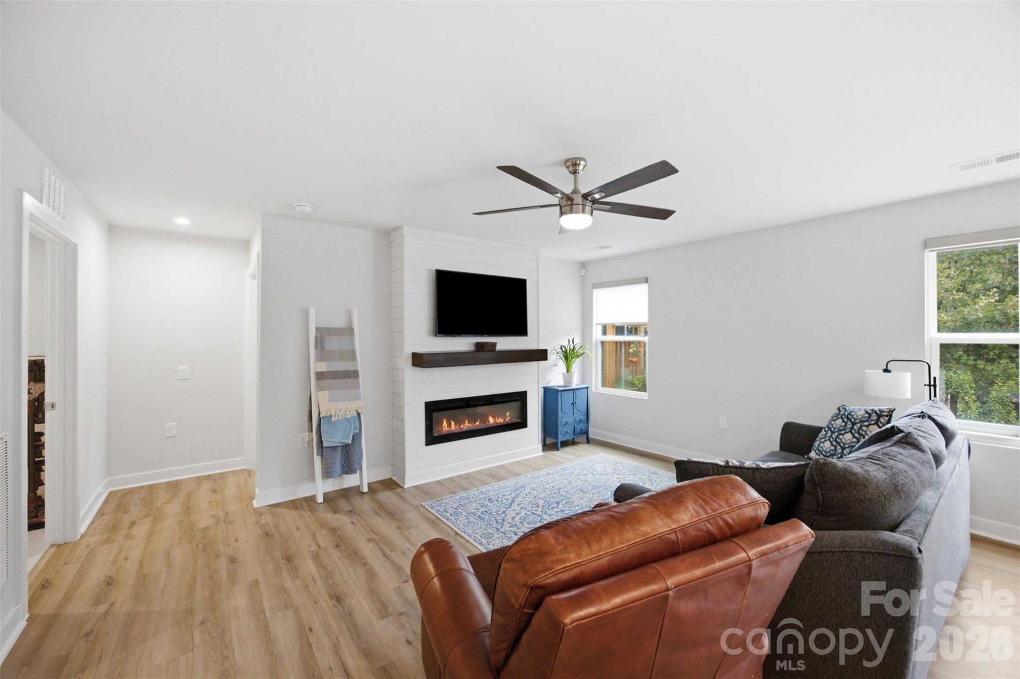 4104 Mackinnon Drive Property Photo 15