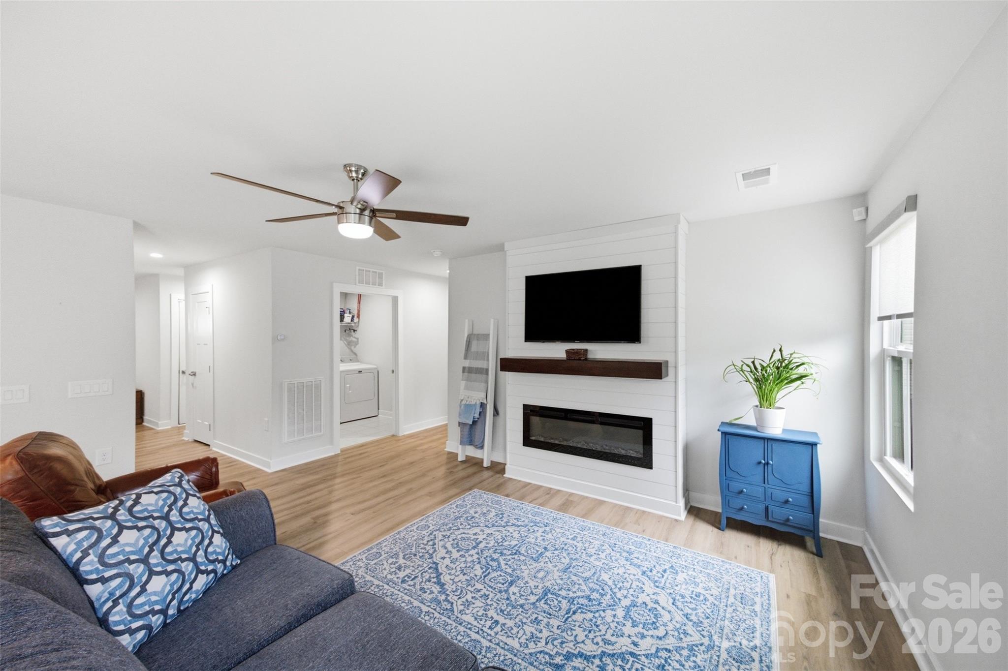 4104 Mackinnon Drive Property Photo 18