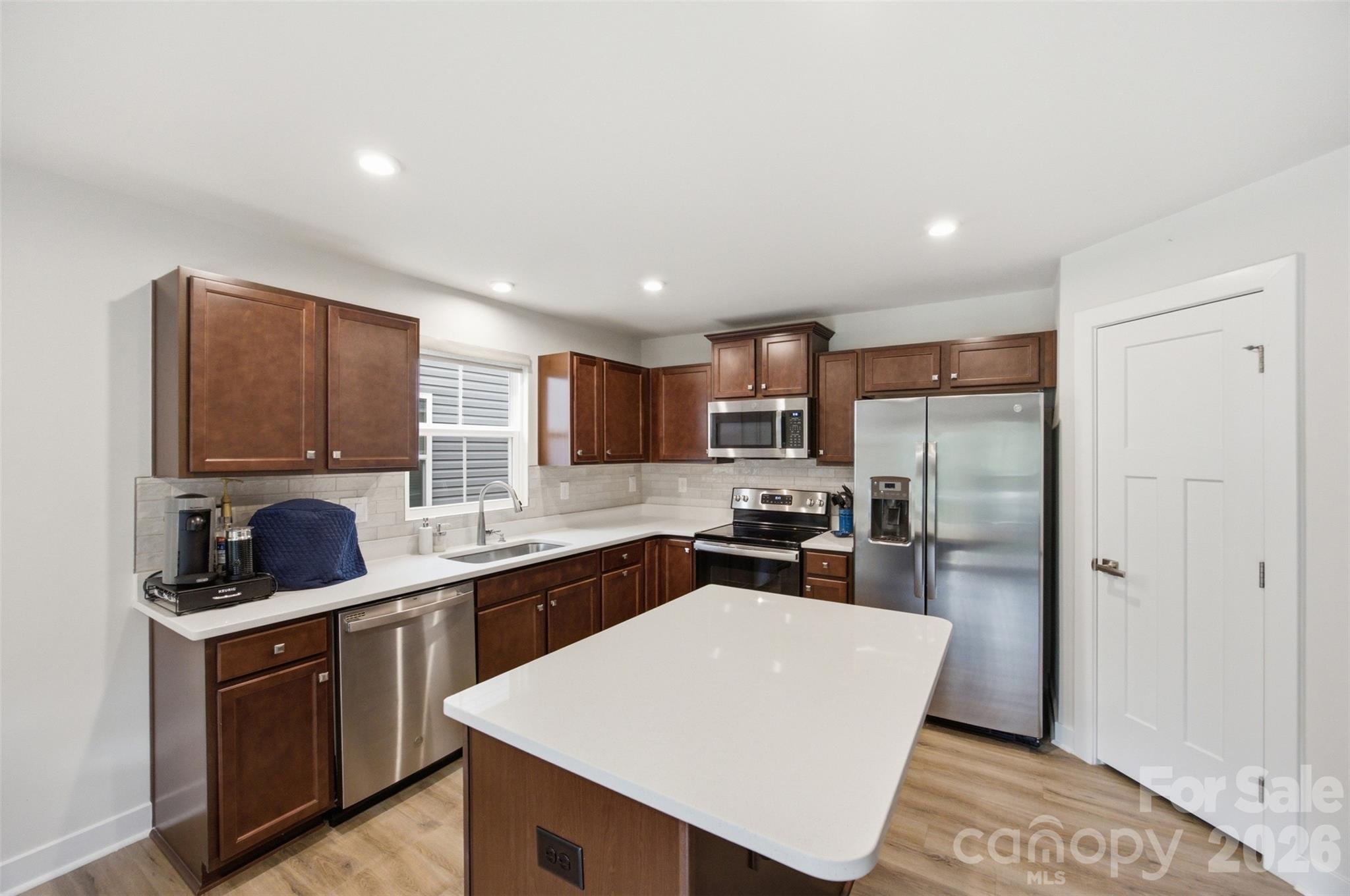 4104 Mackinnon Drive Property Photo 25