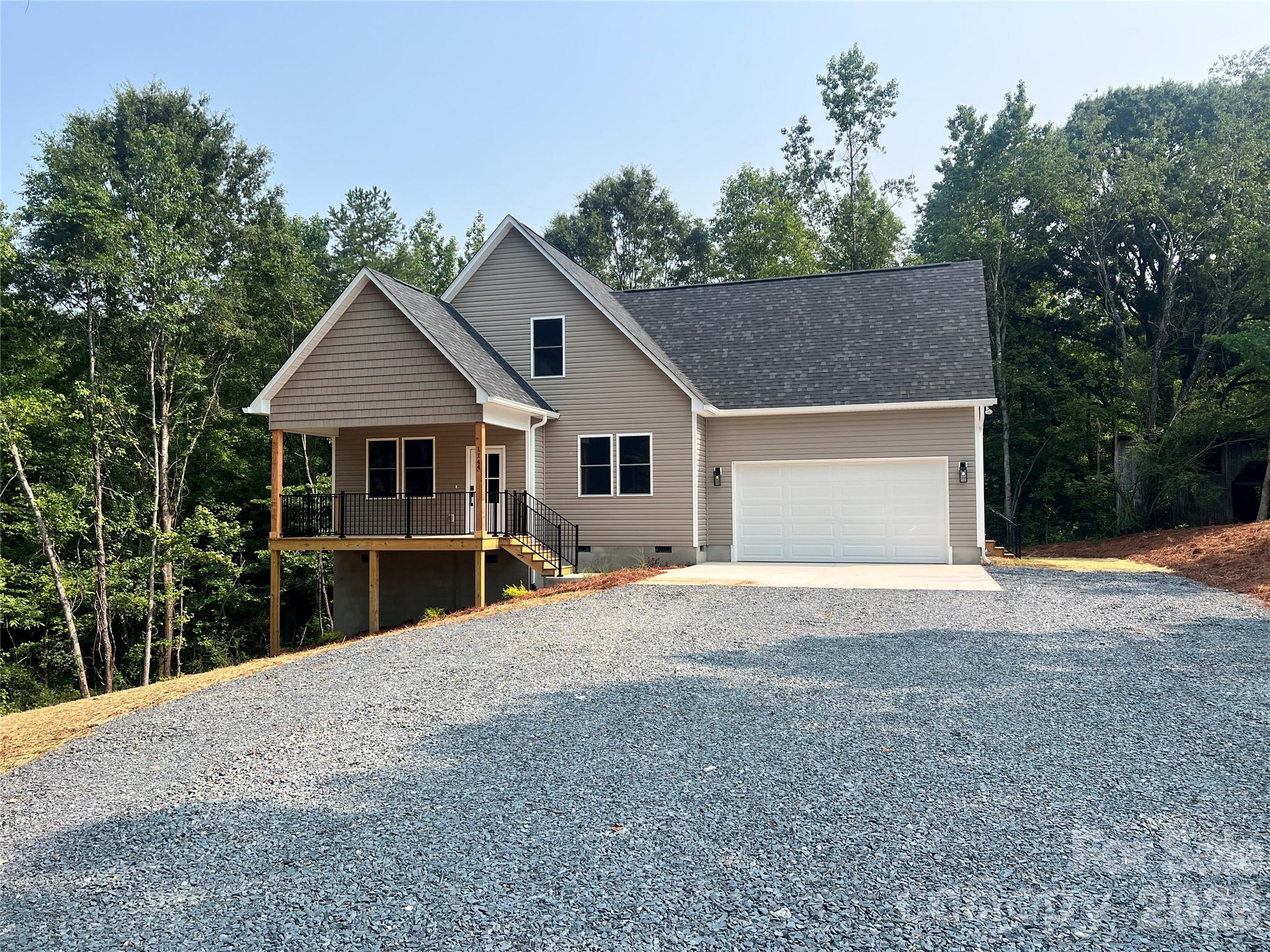 1144 Concord Road Property Photo 2