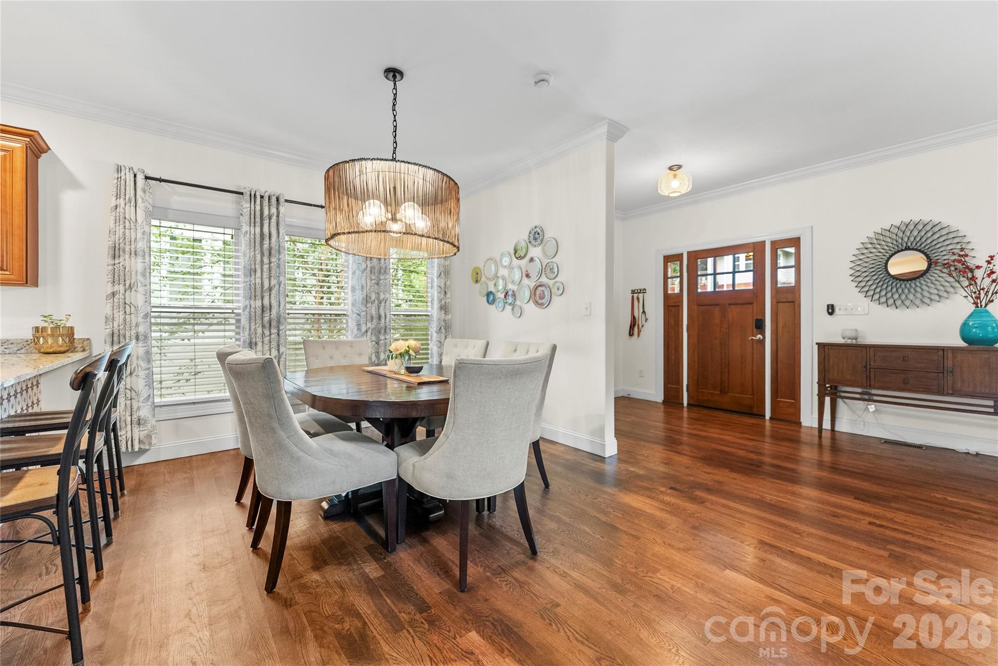 118 Houston Street Property Photo 4