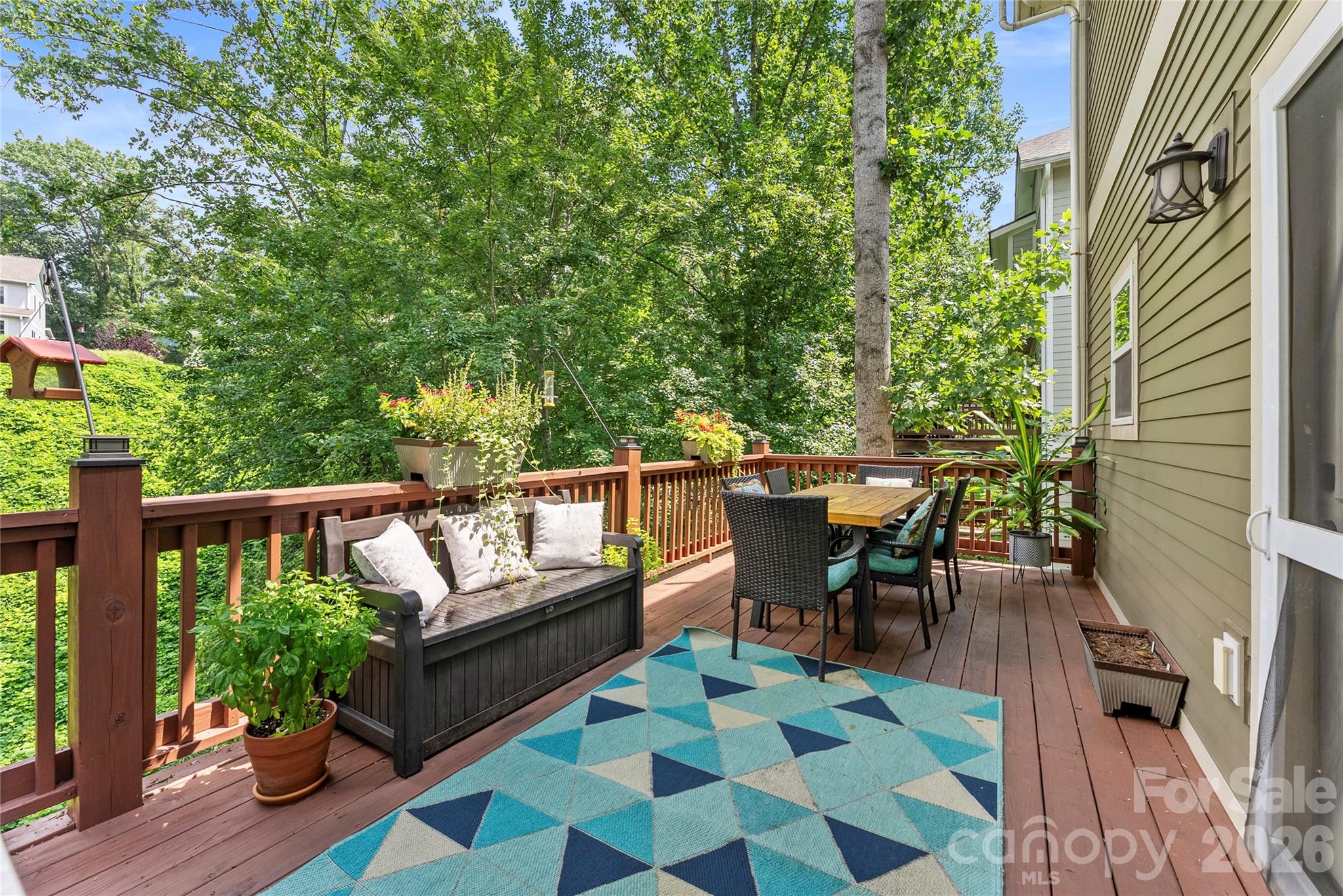118 Houston Street Property Photo 12