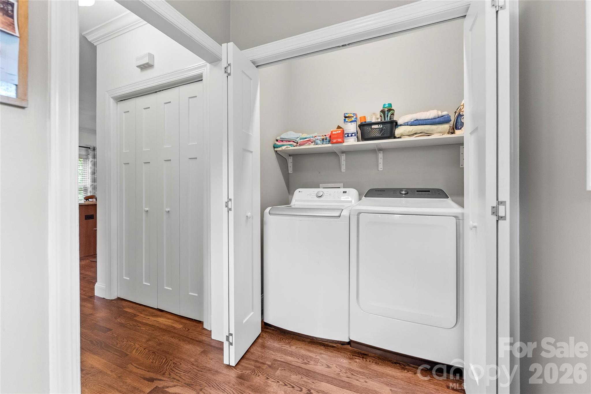118 Houston Street Property Photo 14
