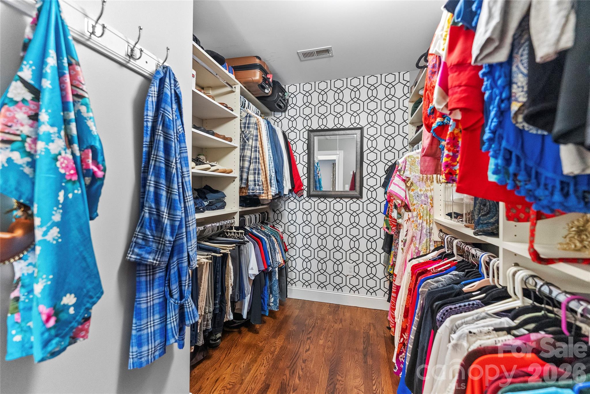 118 Houston Street Property Photo 21