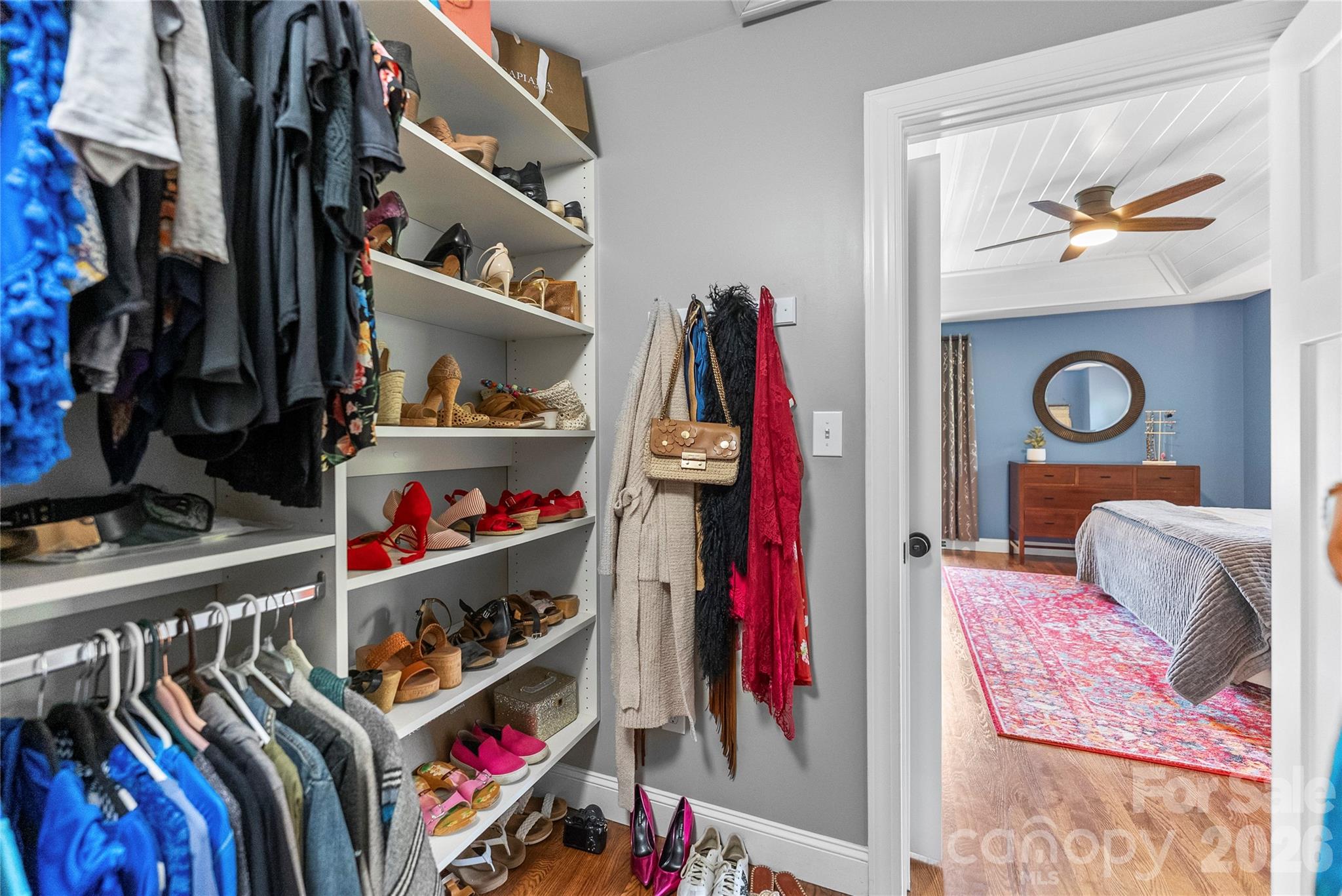 118 Houston Street Property Photo 22