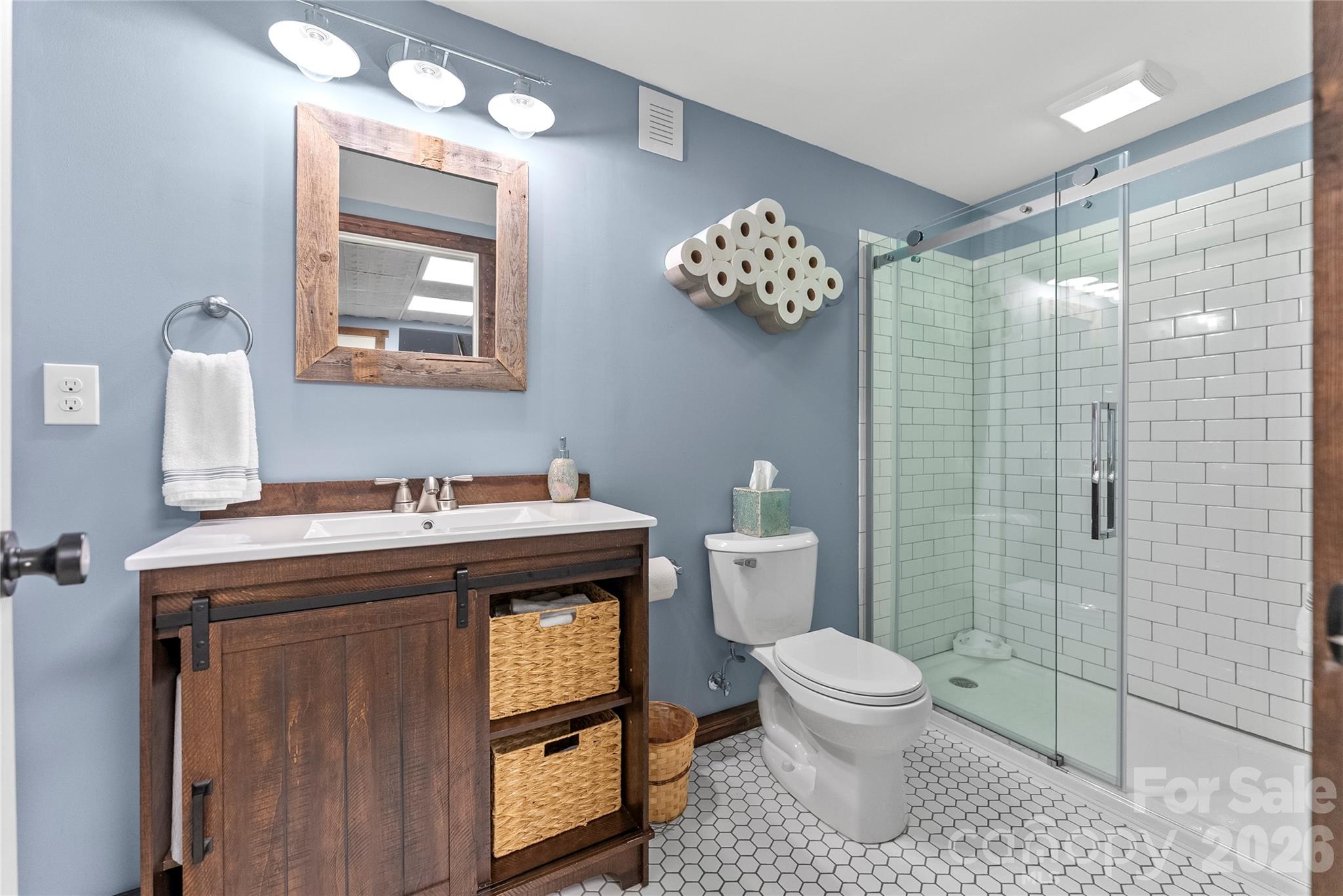 118 Houston Street Property Photo 31