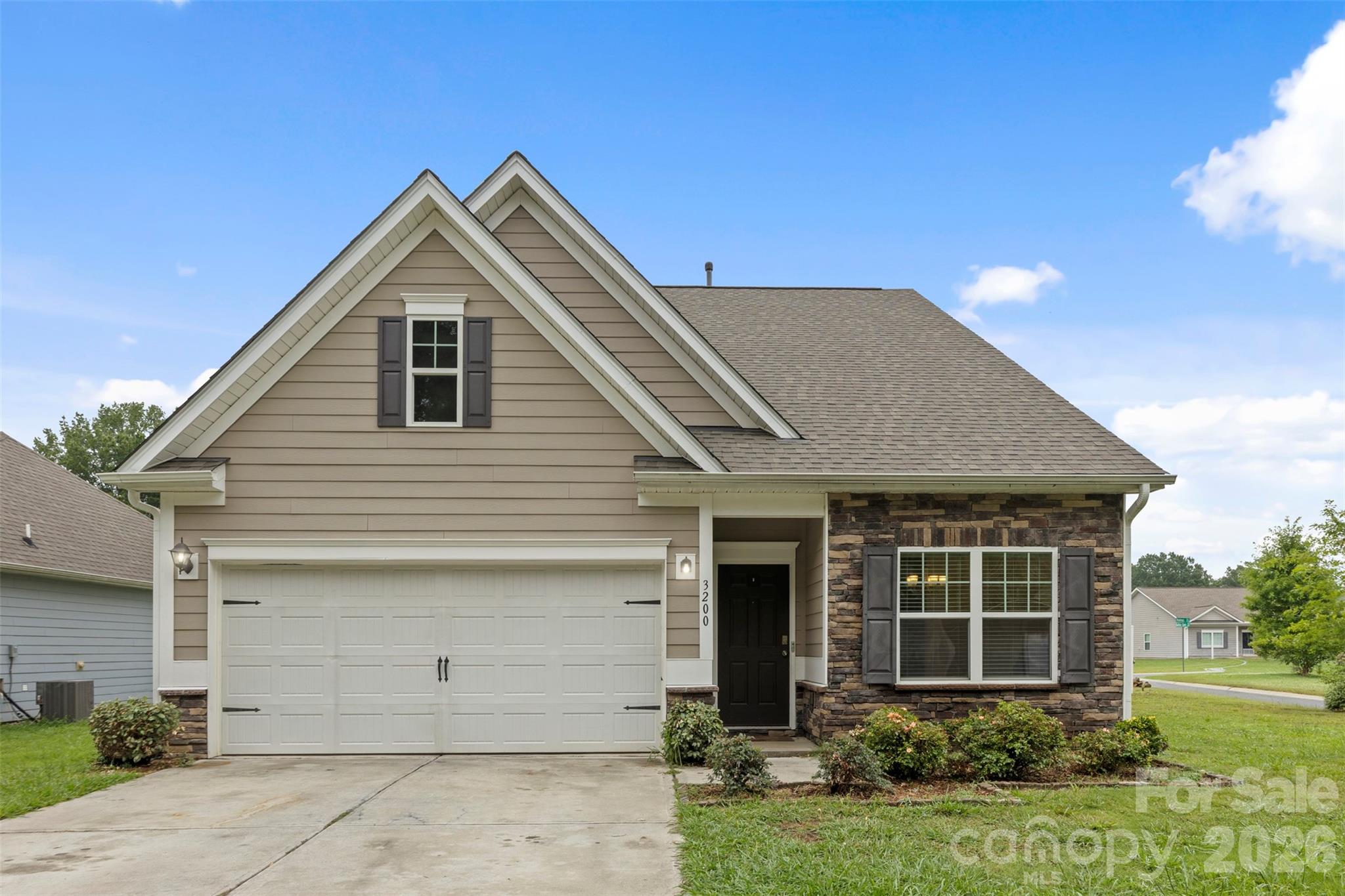 3200 Hickory Grove Drive Property Photo 2