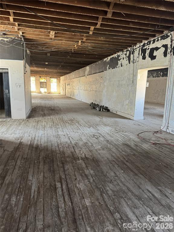 24 N Lexington Avenue Property Photo 11